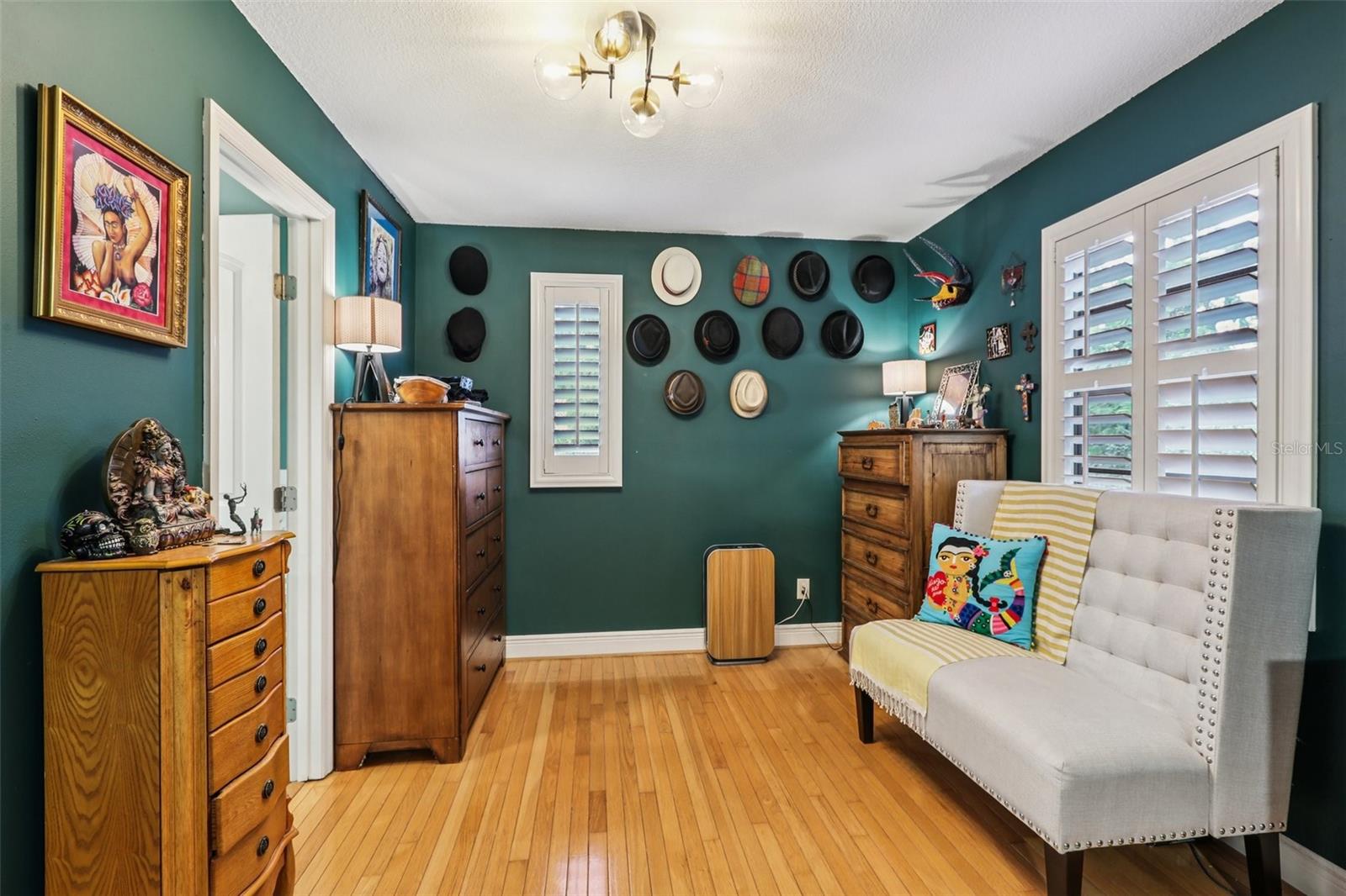 8614 HIBISCUS DR, TAMPA, FL, 33637