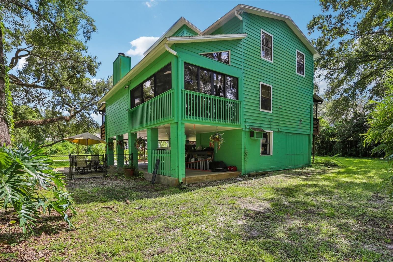 8614 HIBISCUS DR, TAMPA, FL, 33637