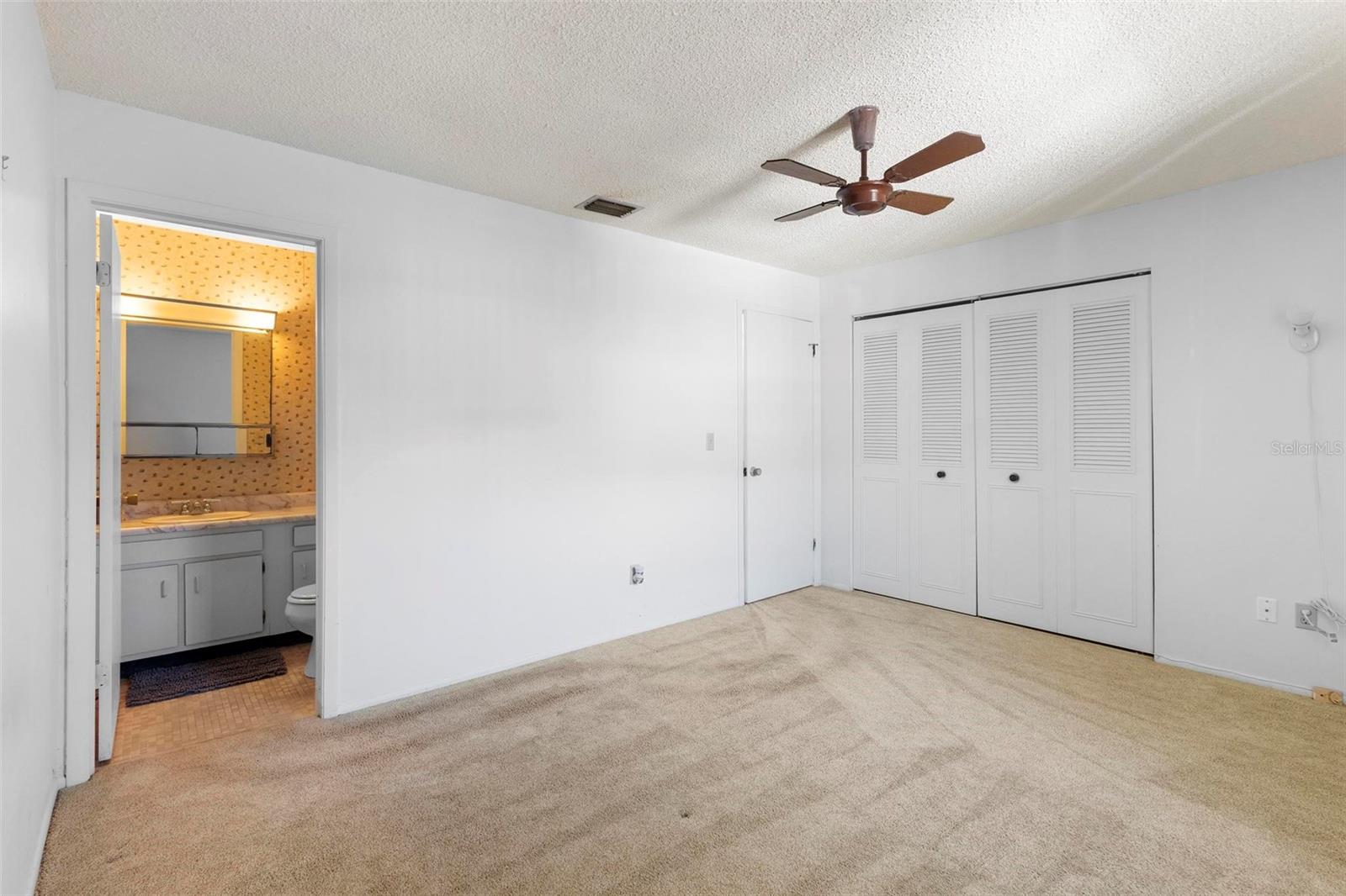 3 FAIRWAY CT, DELAND, FL, 32724