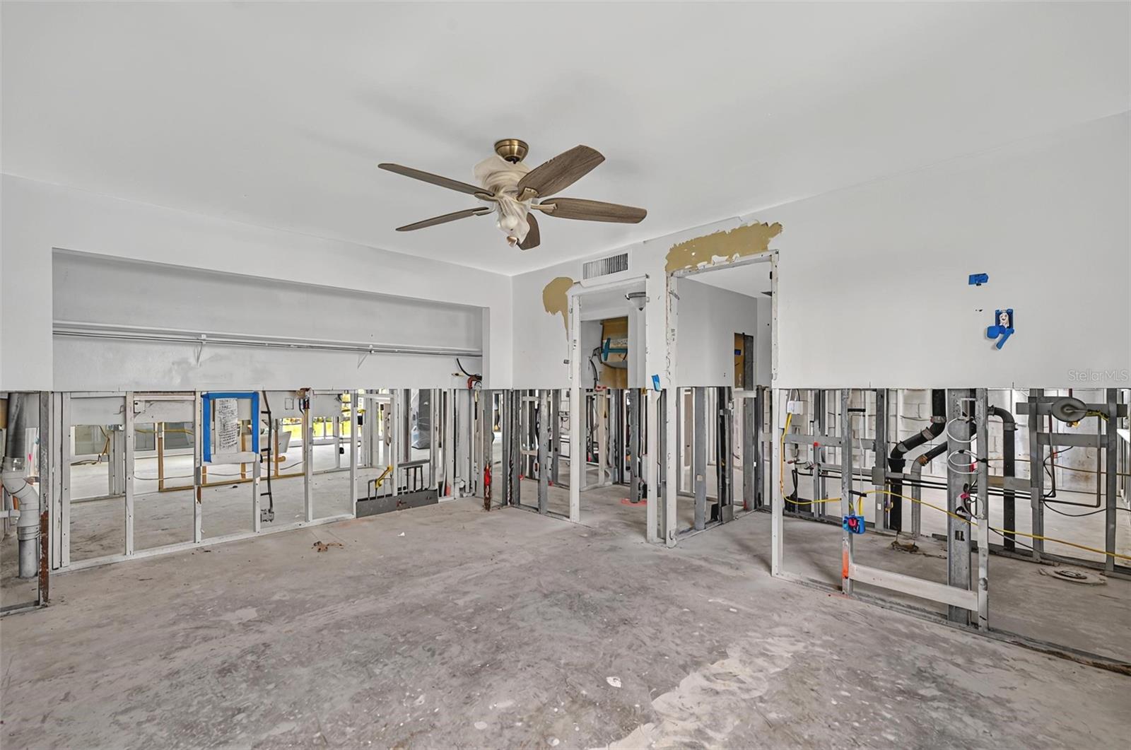 1451 GULF BLVD #117, CLEARWATER BEACH, FL, 33767