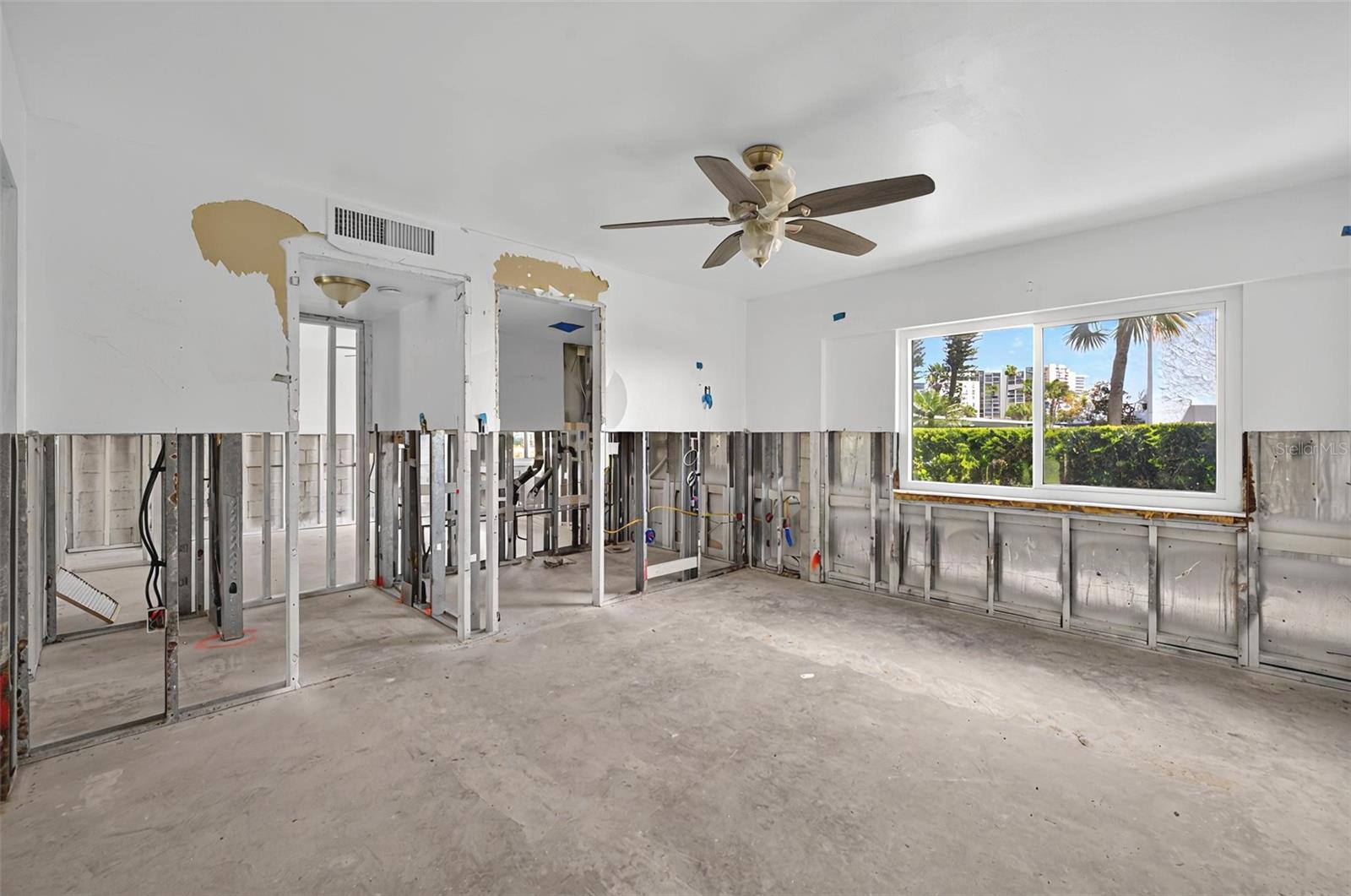 1451 GULF BLVD #117, CLEARWATER BEACH, FL, 33767