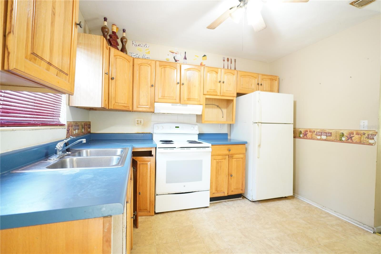 5012 OXFORD AVE N, ST PETERSBURG, FL, 33710