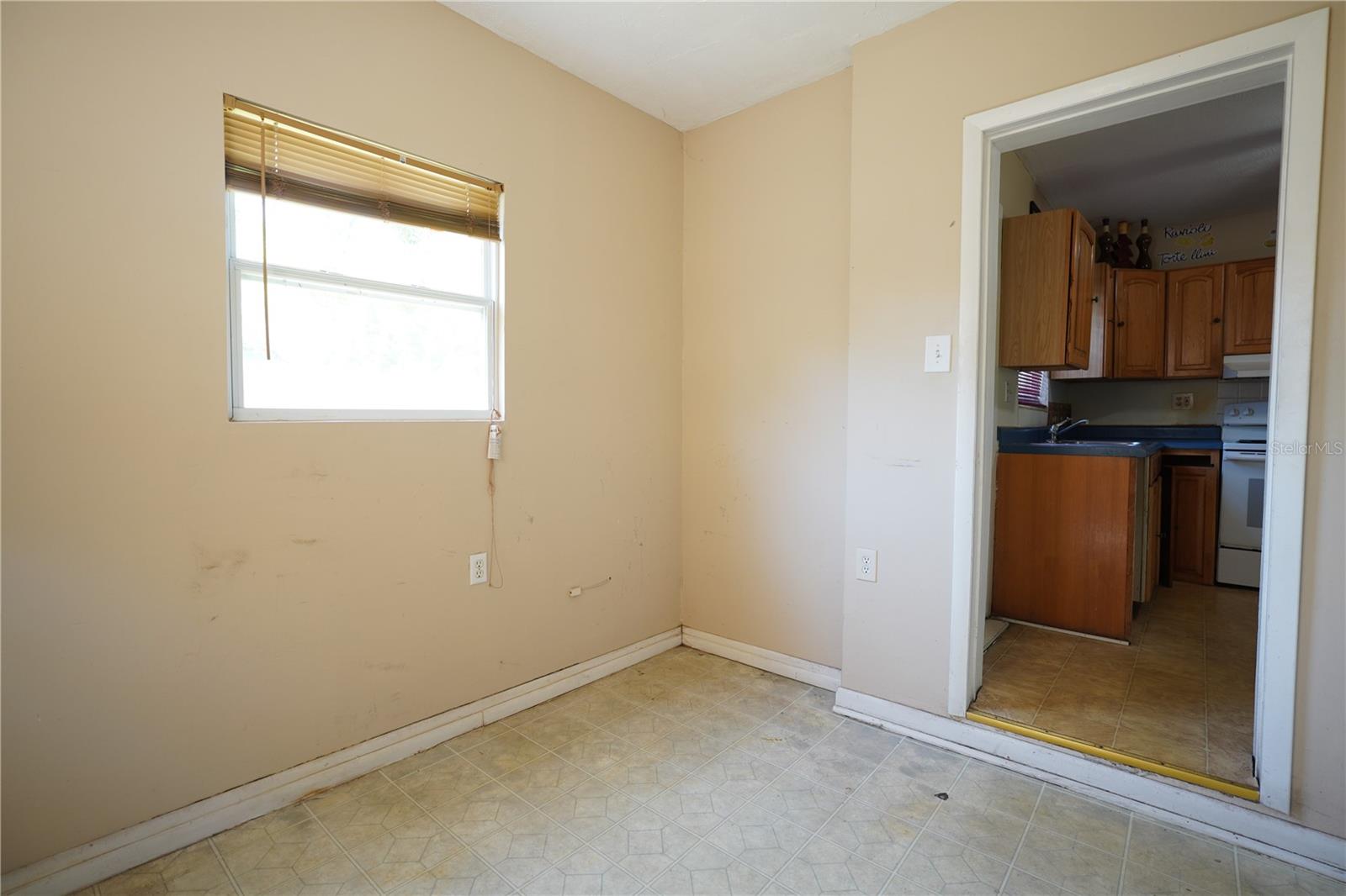 5012 OXFORD AVE N, ST PETERSBURG, FL, 33710