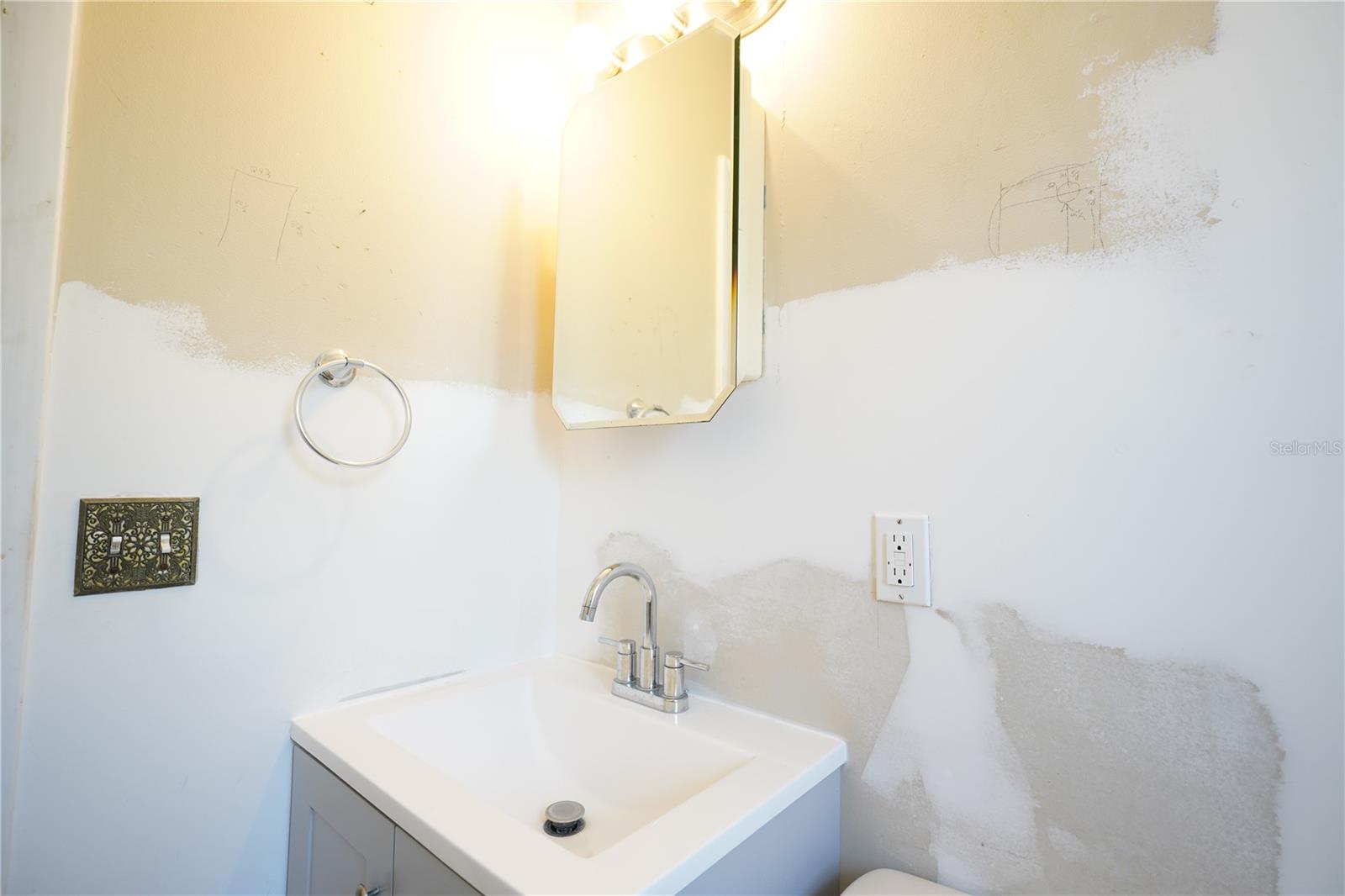 5012 OXFORD AVE N, ST PETERSBURG, FL, 33710