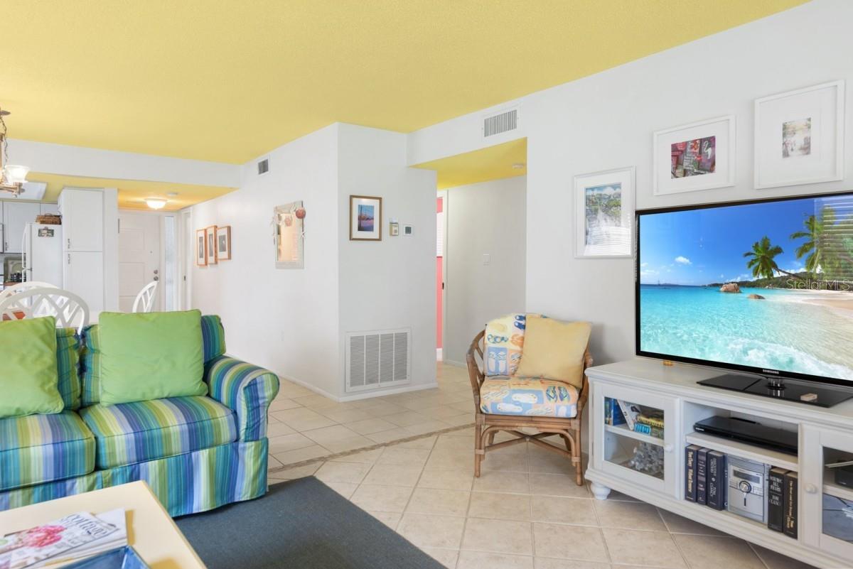 600 MANATEE AVE #124, HOLMES BEACH, FL, 34217