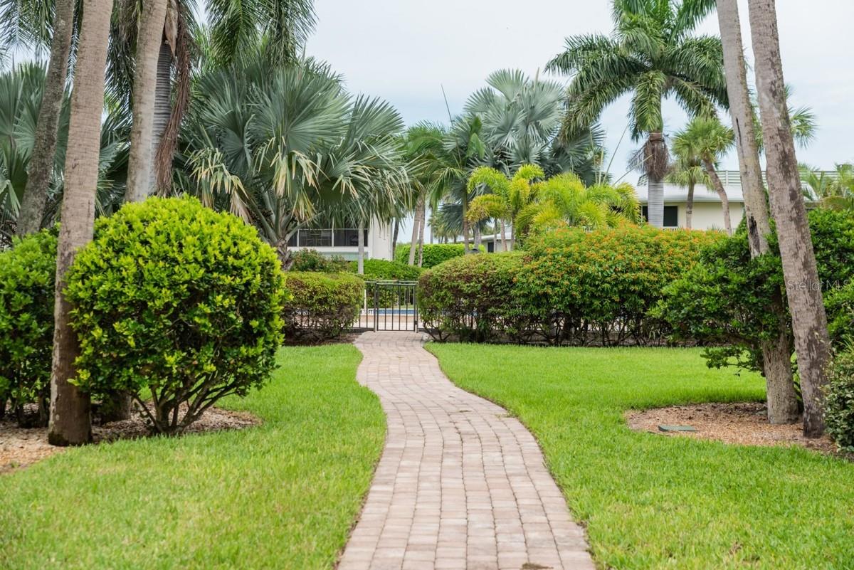 600 MANATEE AVE #124, HOLMES BEACH, FL, 34217