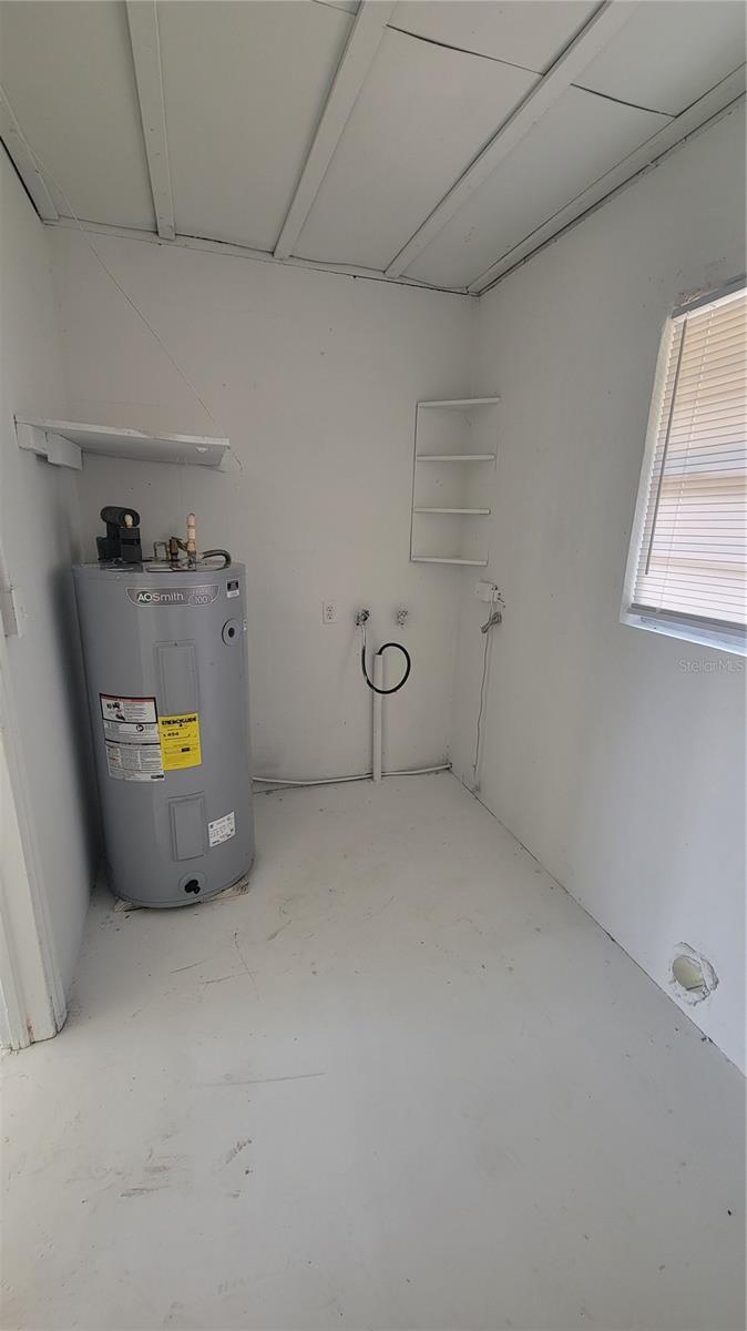 1215 6TH ST NE, WINTER HAVEN, FL, 33881