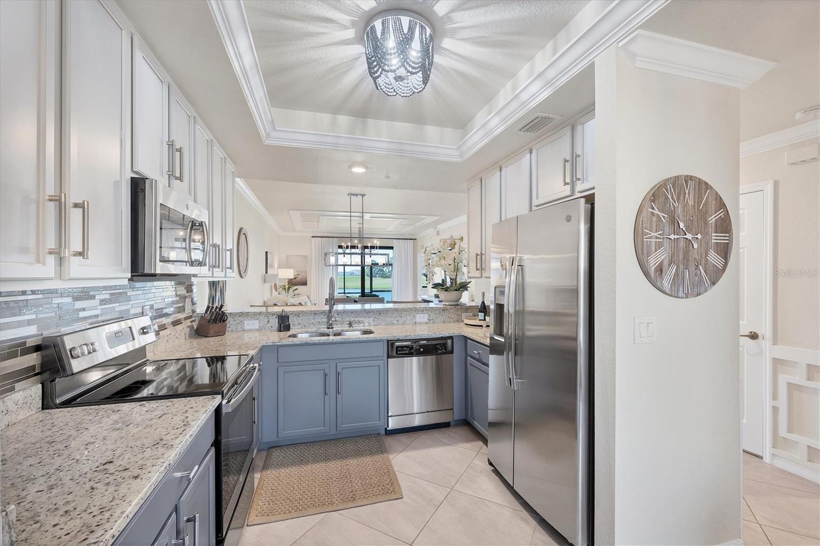 5624 PALMER CIR #105, BRADENTON, FL, 34211