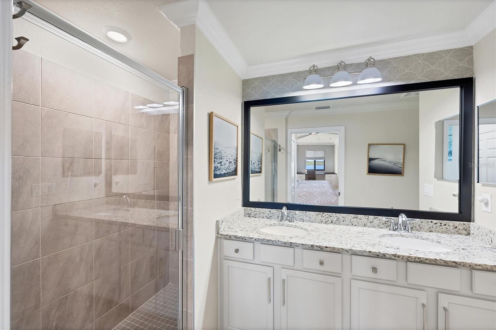 5624 PALMER CIR #105, BRADENTON, FL, 34211