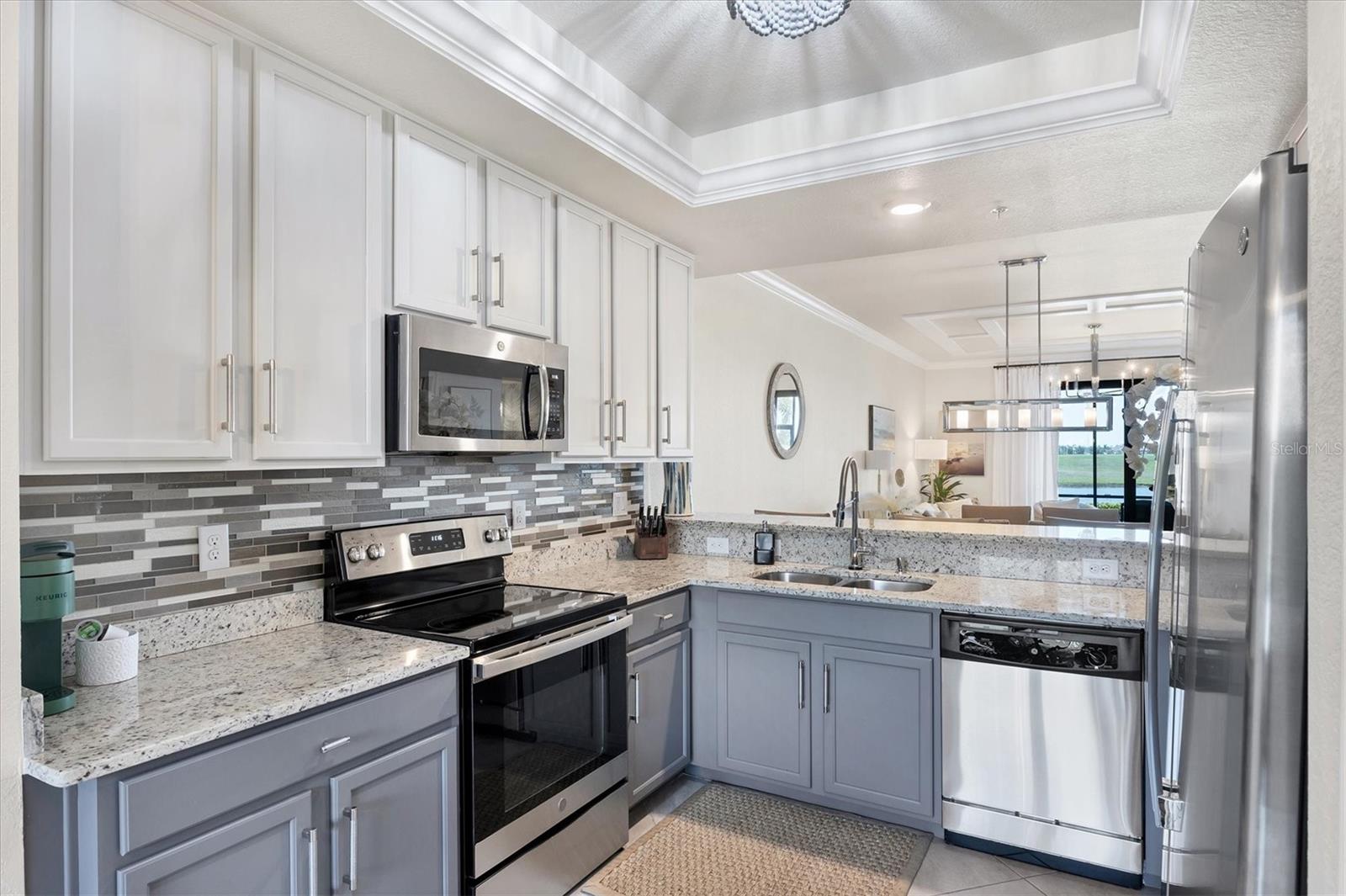 5624 PALMER CIR #105, BRADENTON, FL, 34211