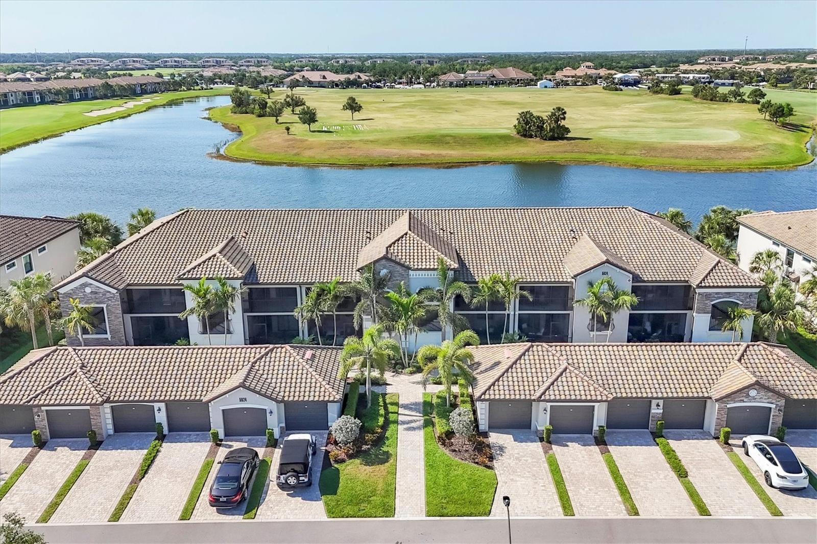 5624 PALMER CIR #105, BRADENTON, FL, 34211