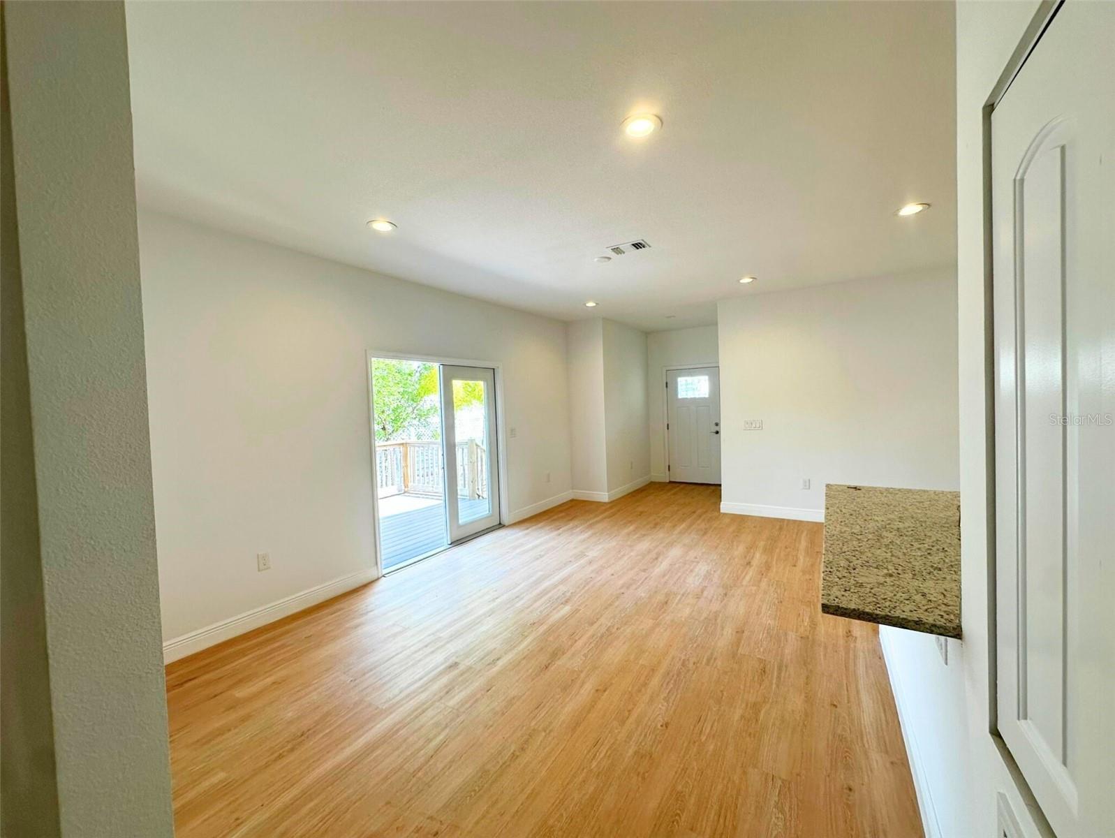 8297 STRASSE BLVD, PUNTA GORDA, FL, 33982