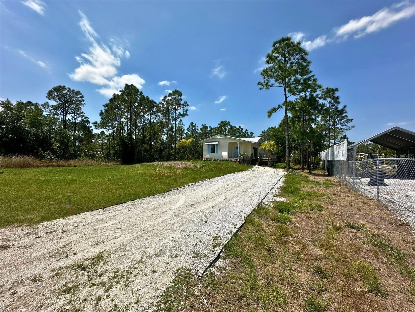 8297 STRASSE BLVD, PUNTA GORDA, FL, 33982