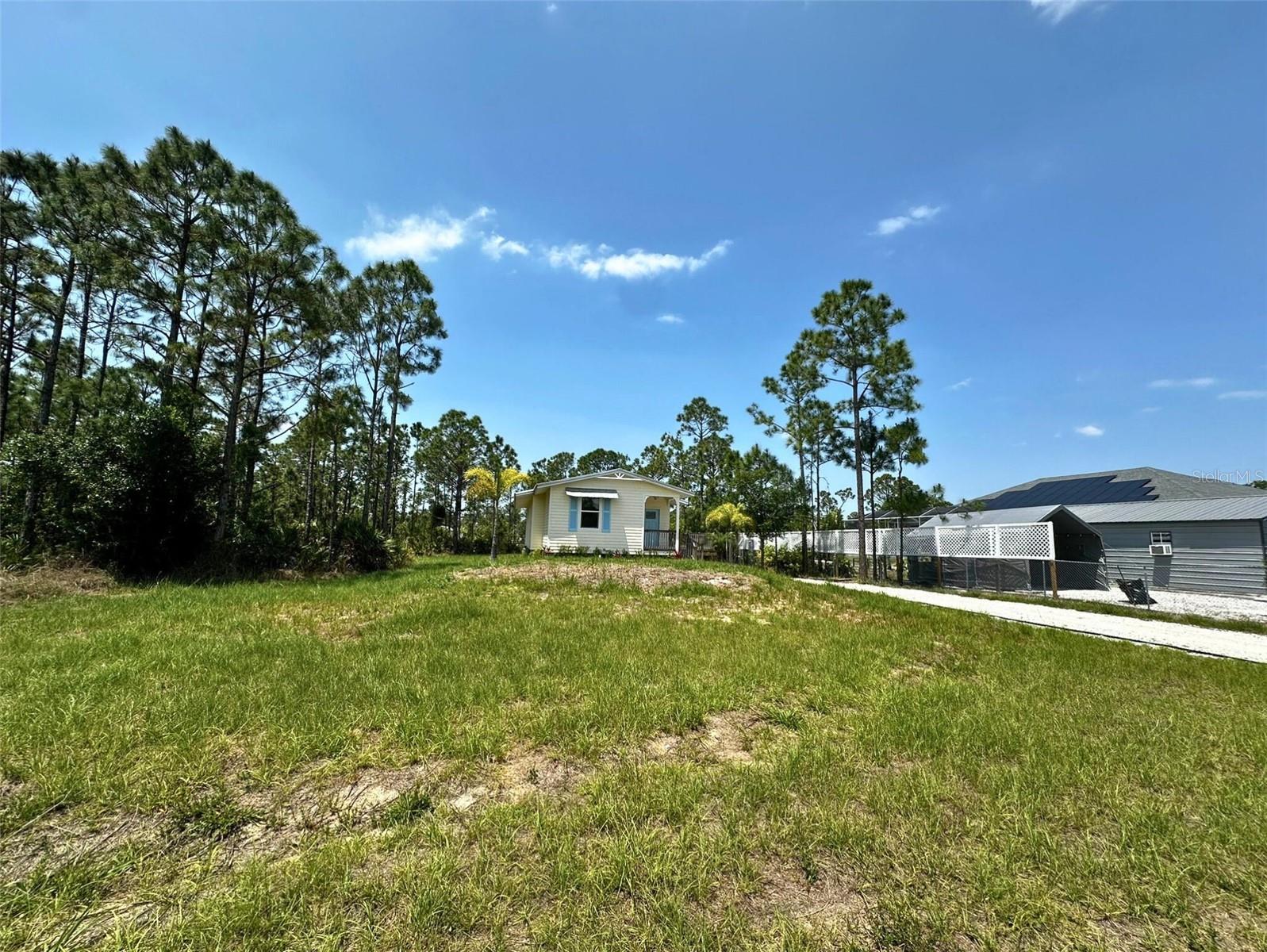 8297 STRASSE BLVD, PUNTA GORDA, FL, 33982