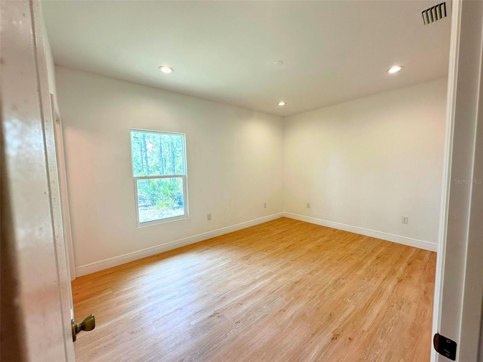 8297 STRASSE BLVD, PUNTA GORDA, FL, 33982