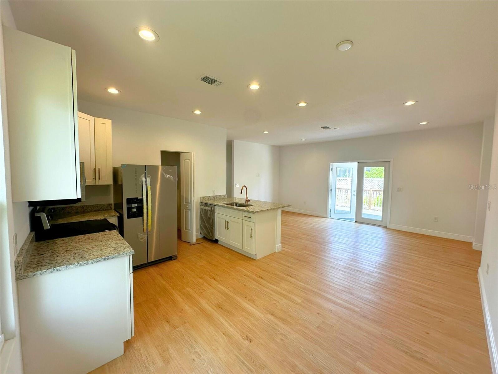 8297 STRASSE BLVD, PUNTA GORDA, FL, 33982