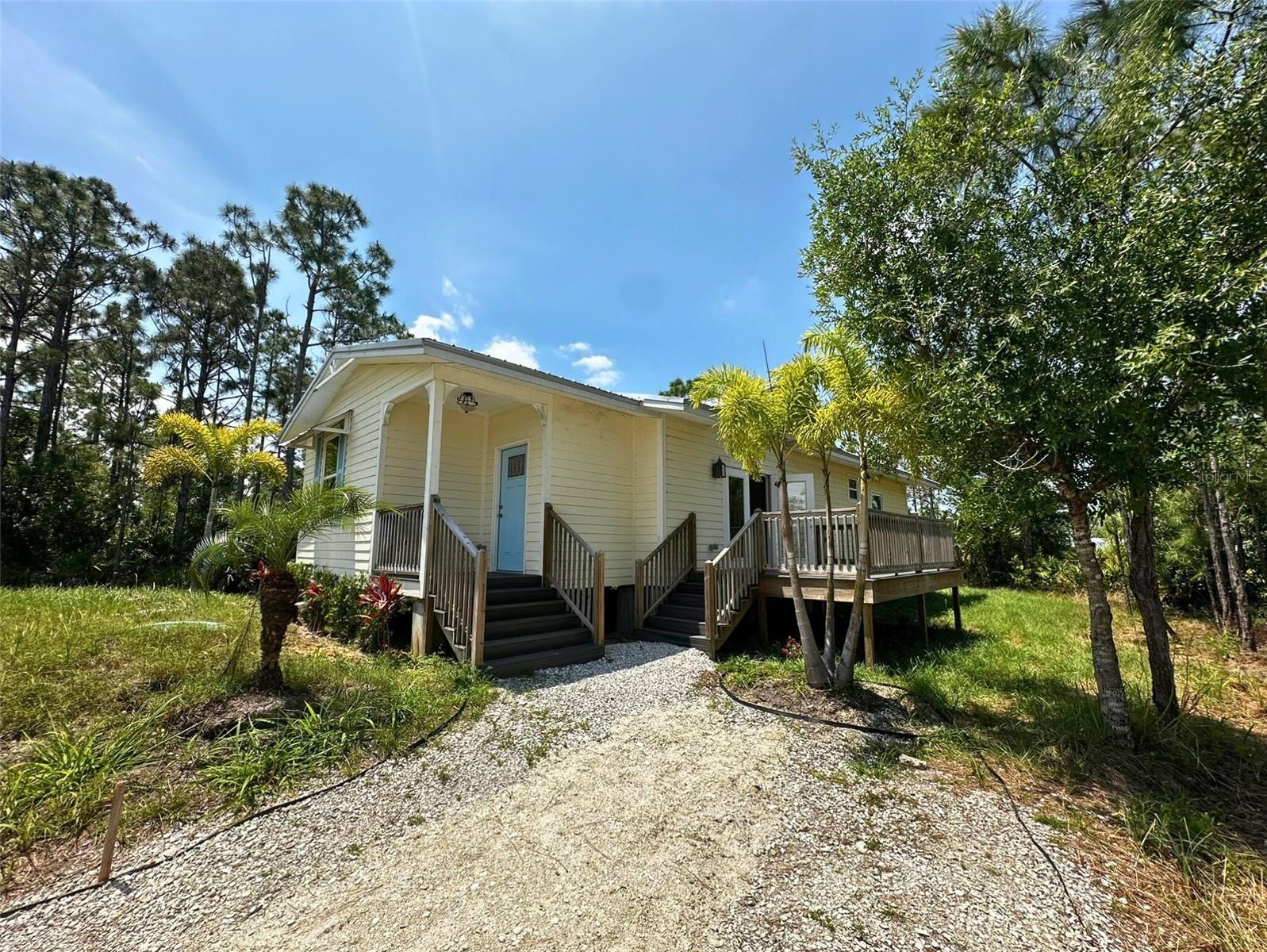 8297 STRASSE BLVD, PUNTA GORDA, FL, 33982