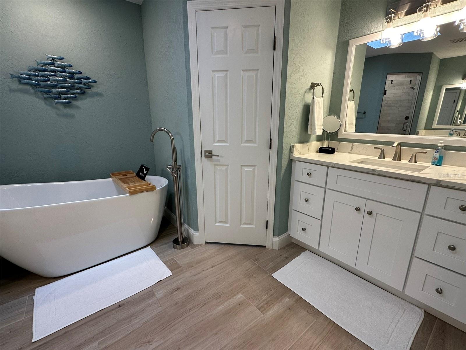 1137 TREASURE CAY CT, PUNTA GORDA, FL, 33950