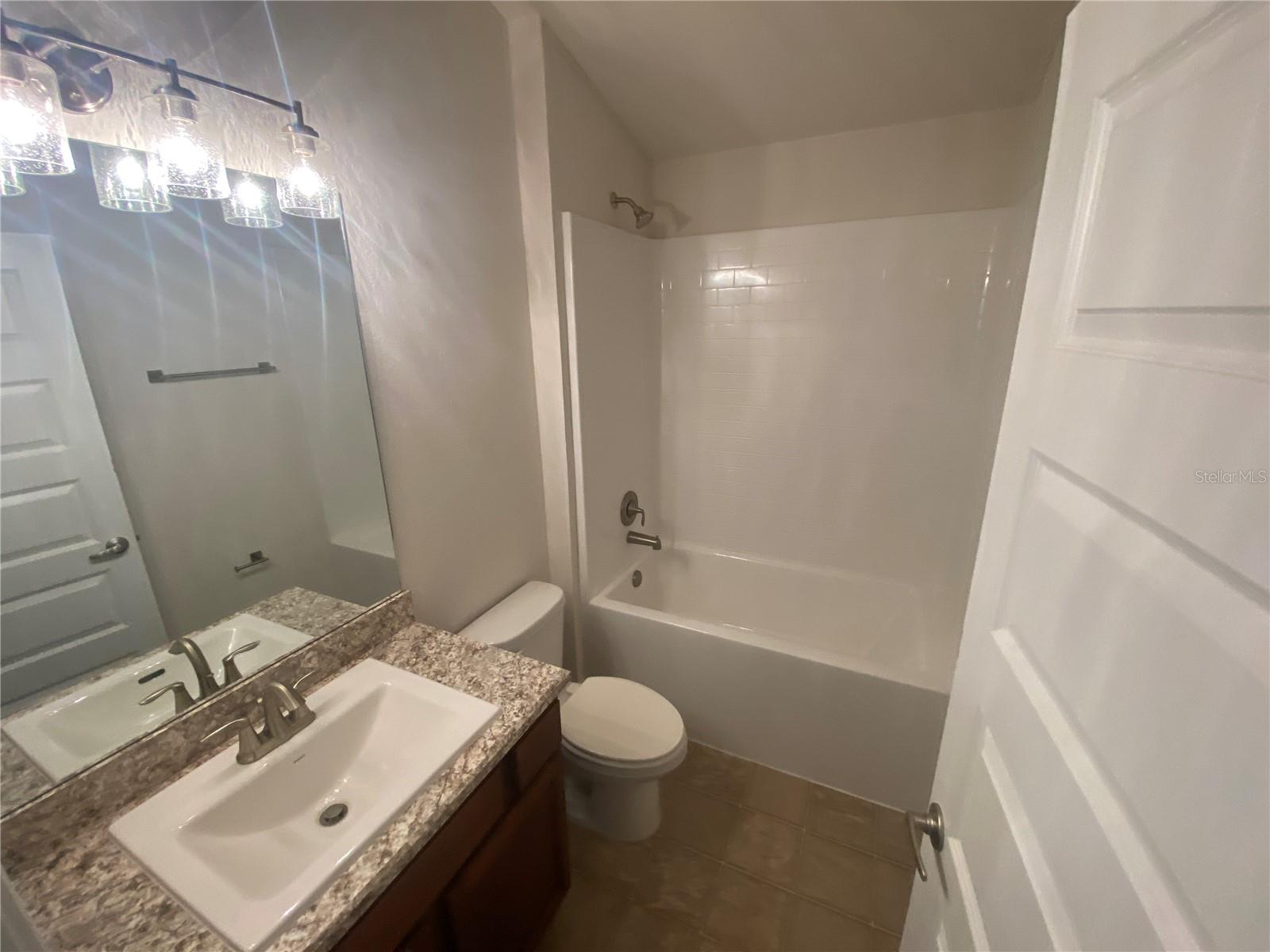 501 W LEAH CT, FRUITLAND PARK, FL, 34731