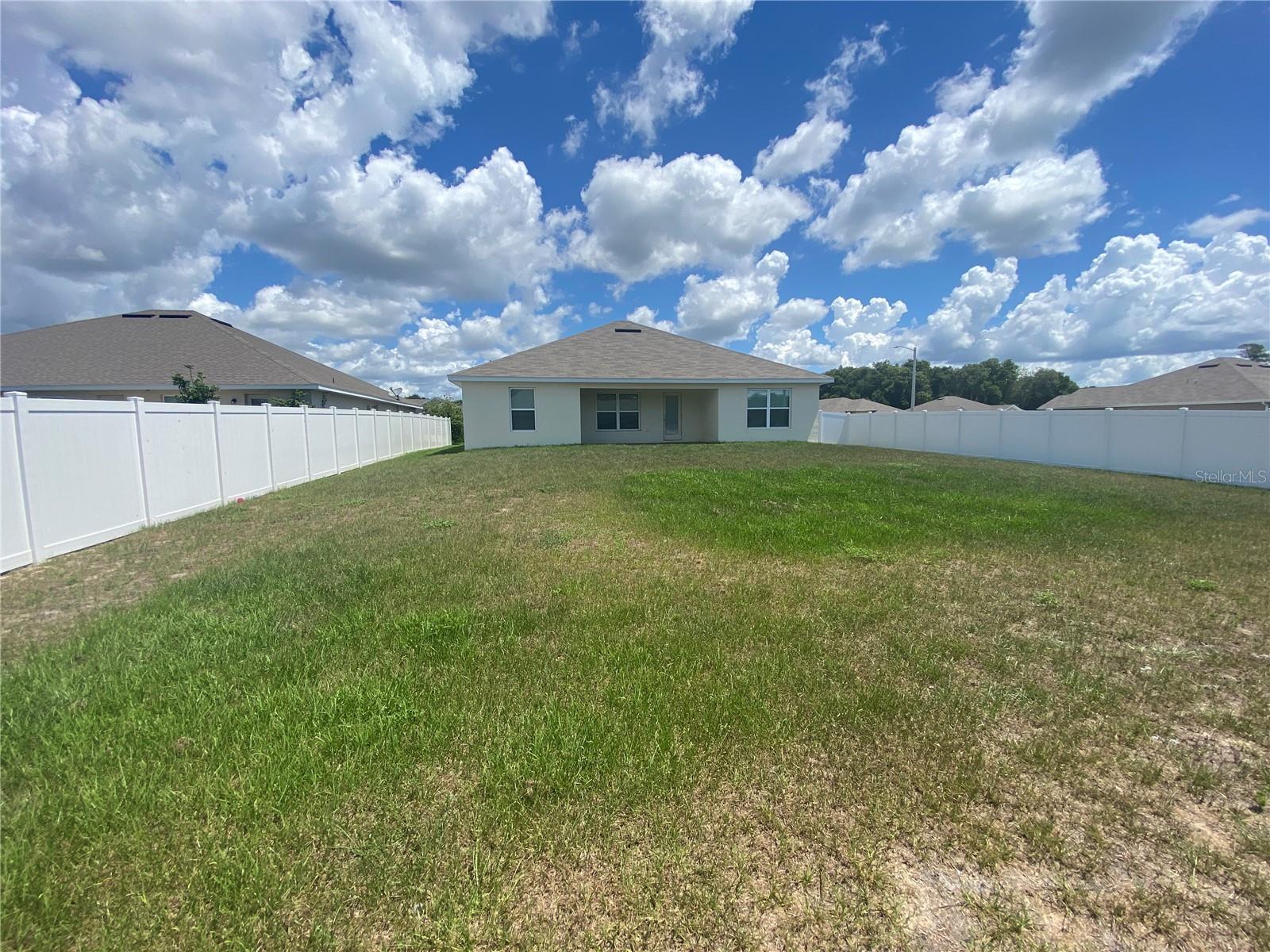 501 W LEAH CT, FRUITLAND PARK, FL, 34731