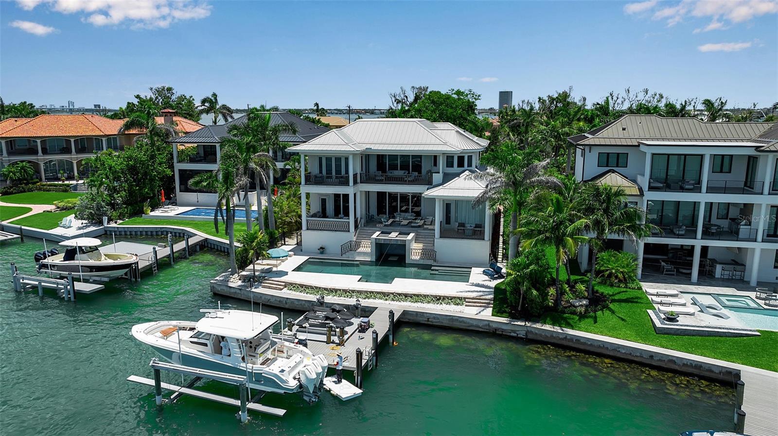 A4649531 Property Photo