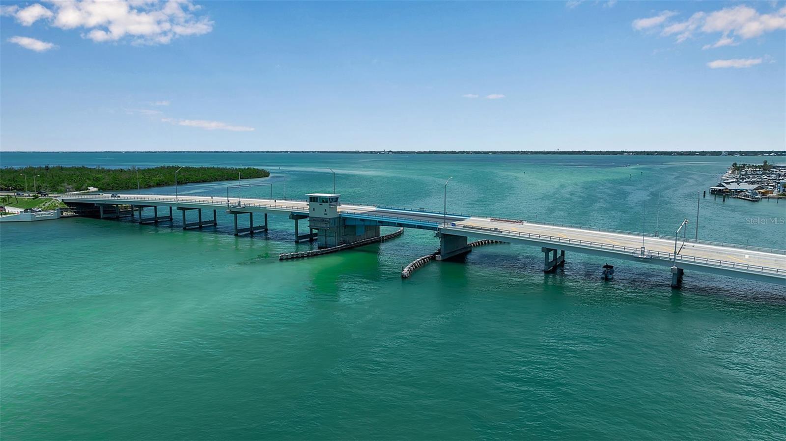 A4649531 Property Photo