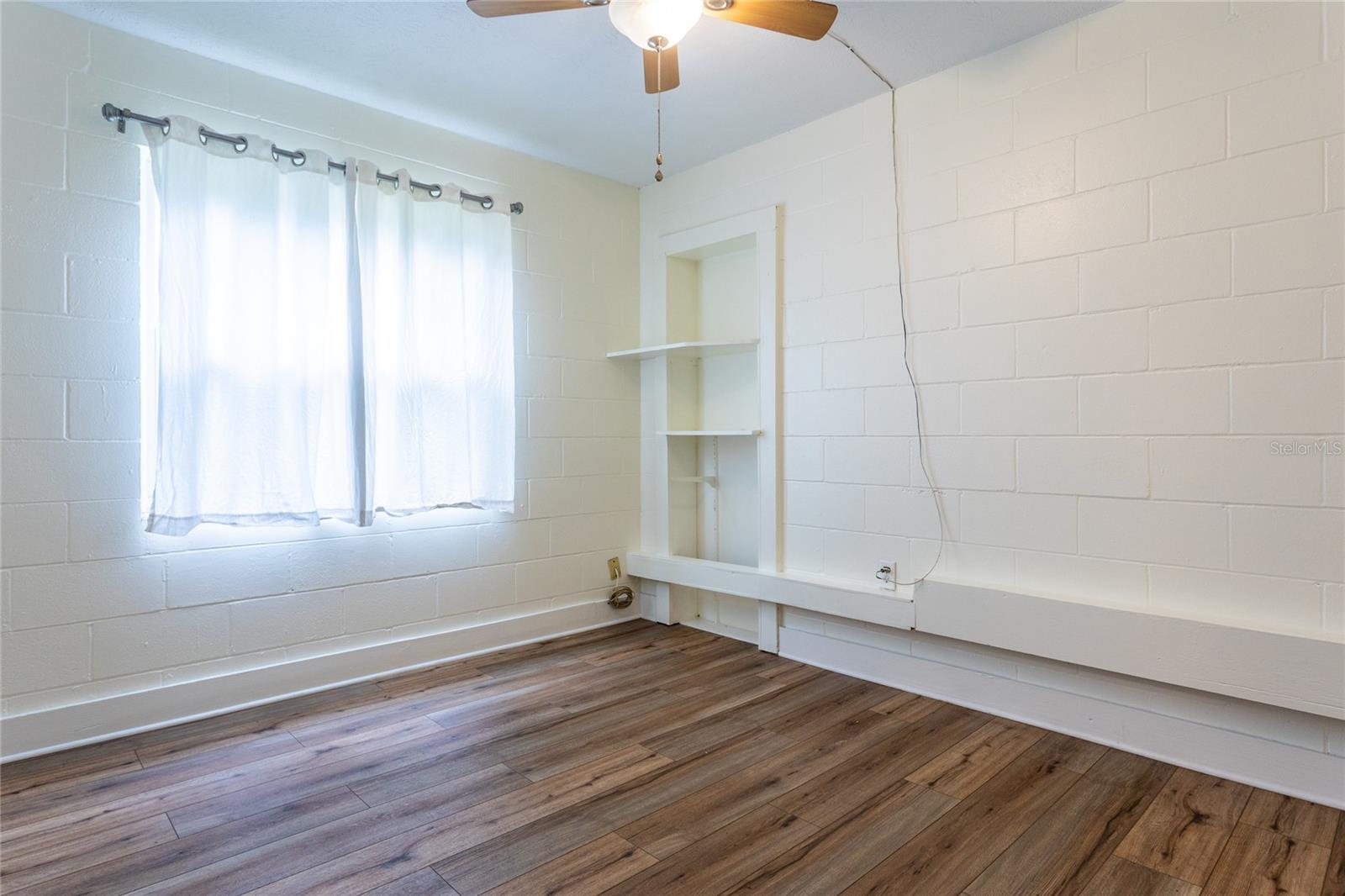 1111 NW 6TH AVE, GAINESVILLE, FL, 32601