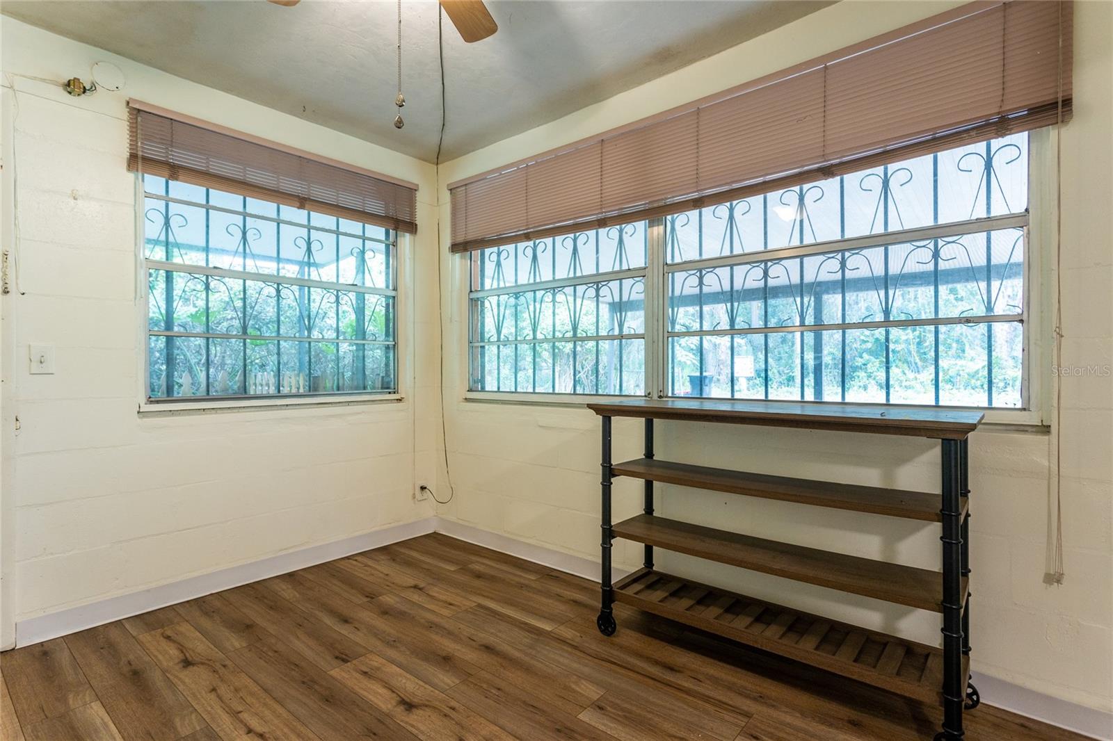 1111 NW 6TH AVE, GAINESVILLE, FL, 32601