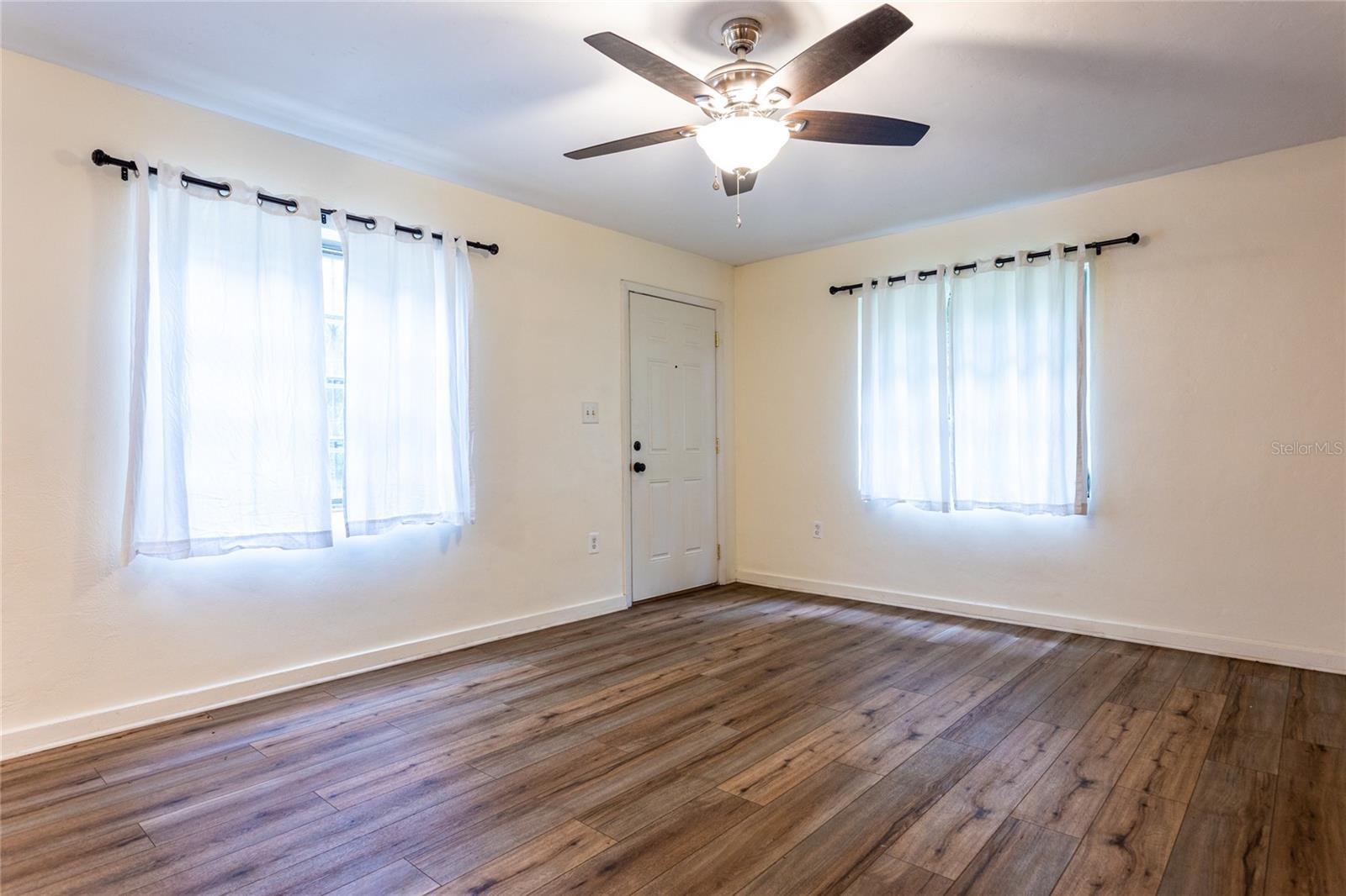 1111 NW 6TH AVE, GAINESVILLE, FL, 32601