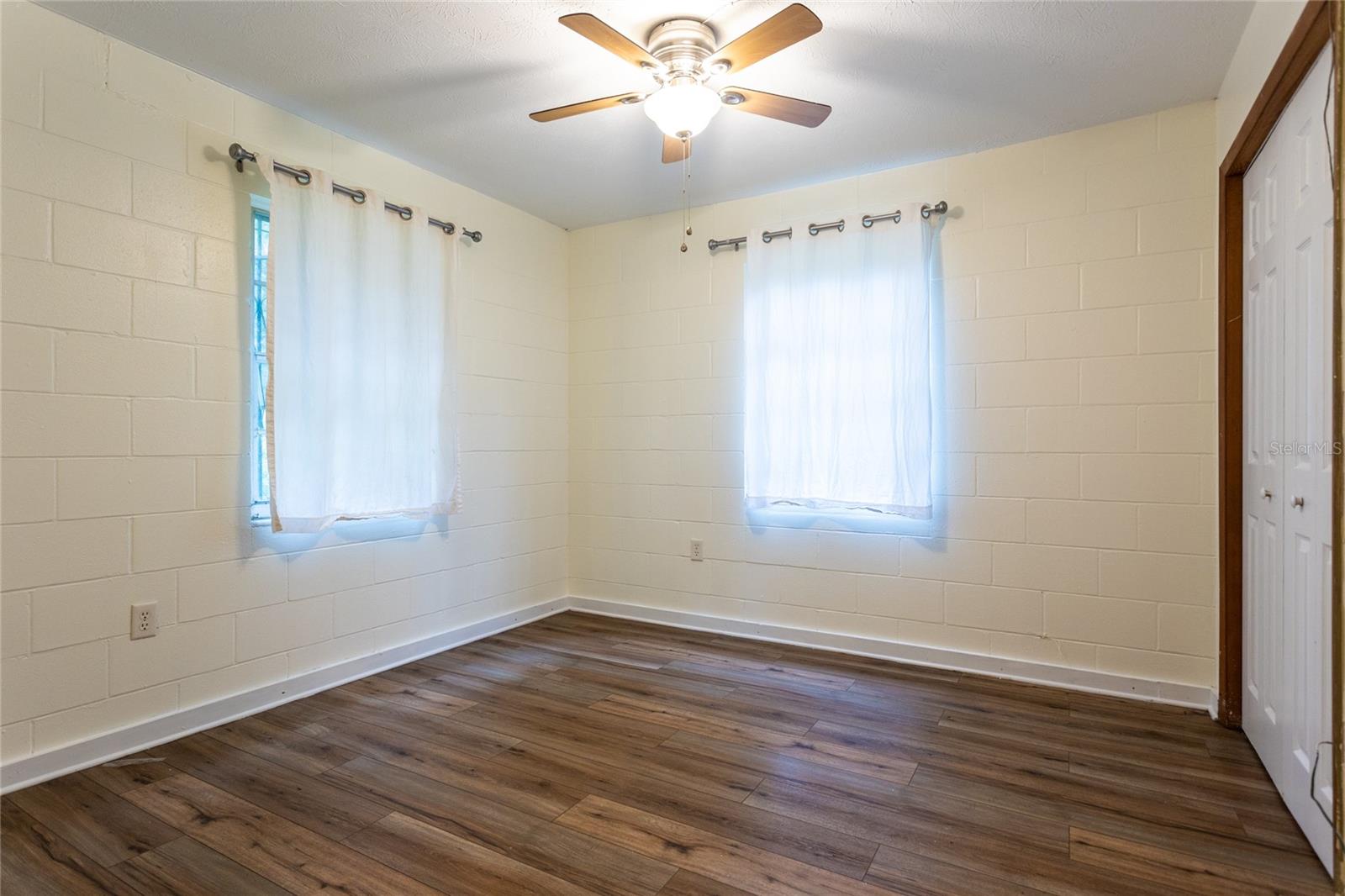 1111 NW 6TH AVE, GAINESVILLE, FL, 32601