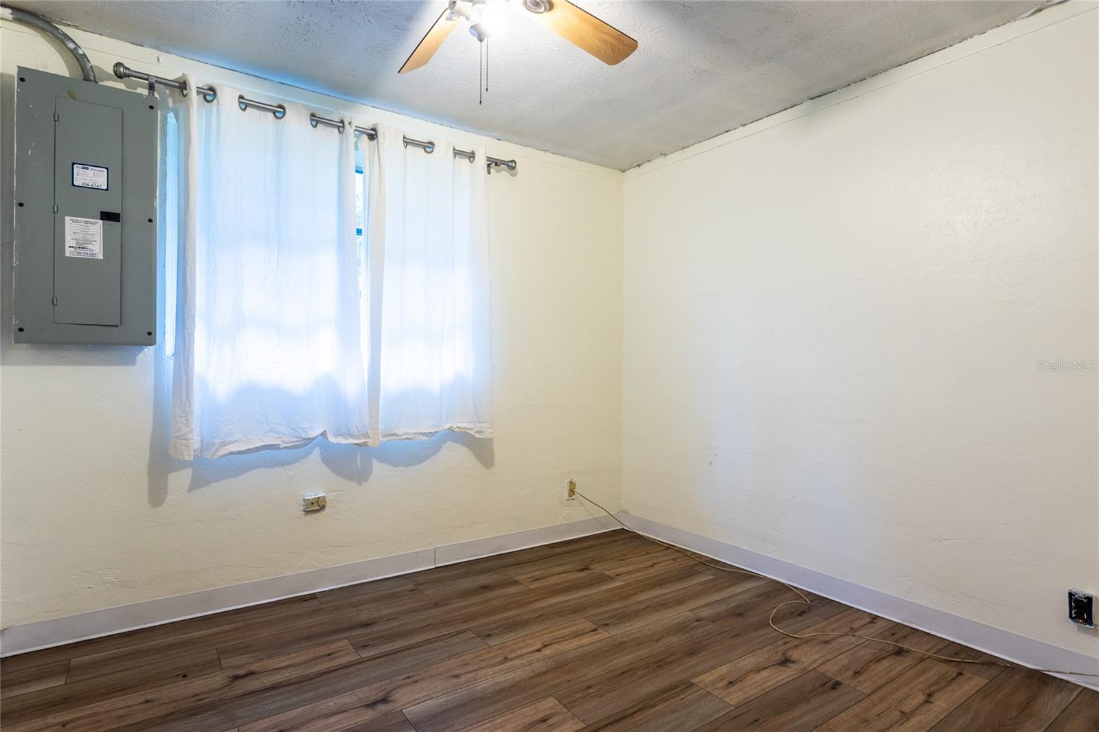 1111 NW 6TH AVE, GAINESVILLE, FL, 32601