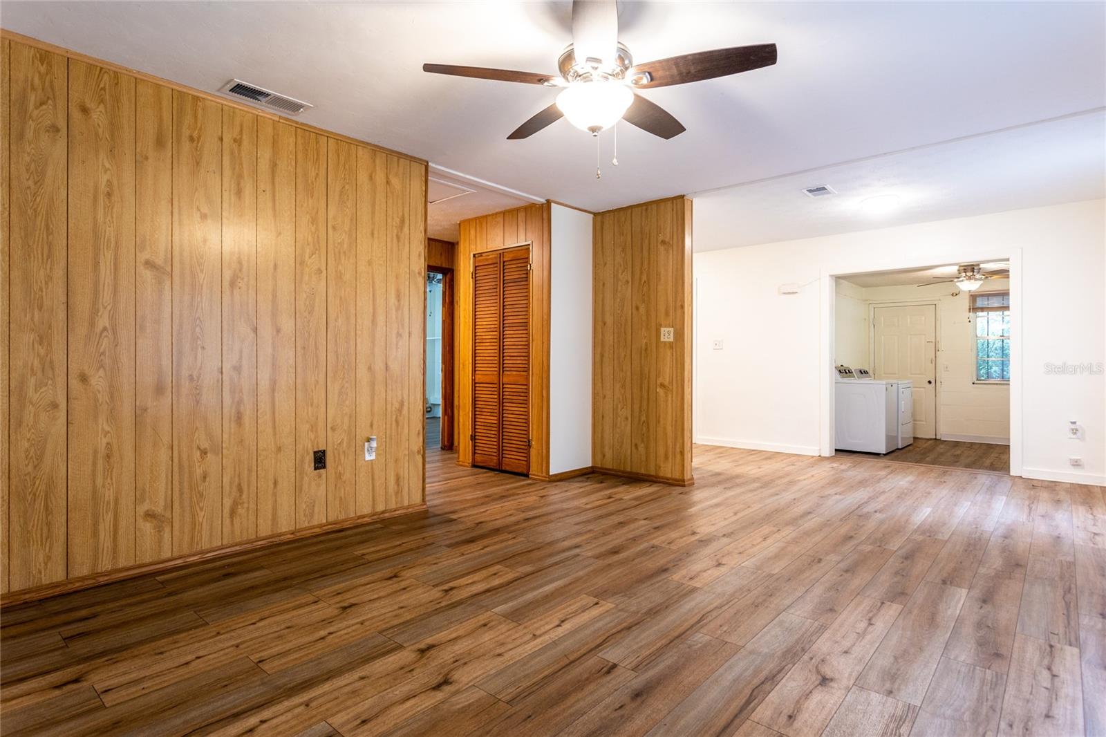 1111 NW 6TH AVE, GAINESVILLE, FL, 32601