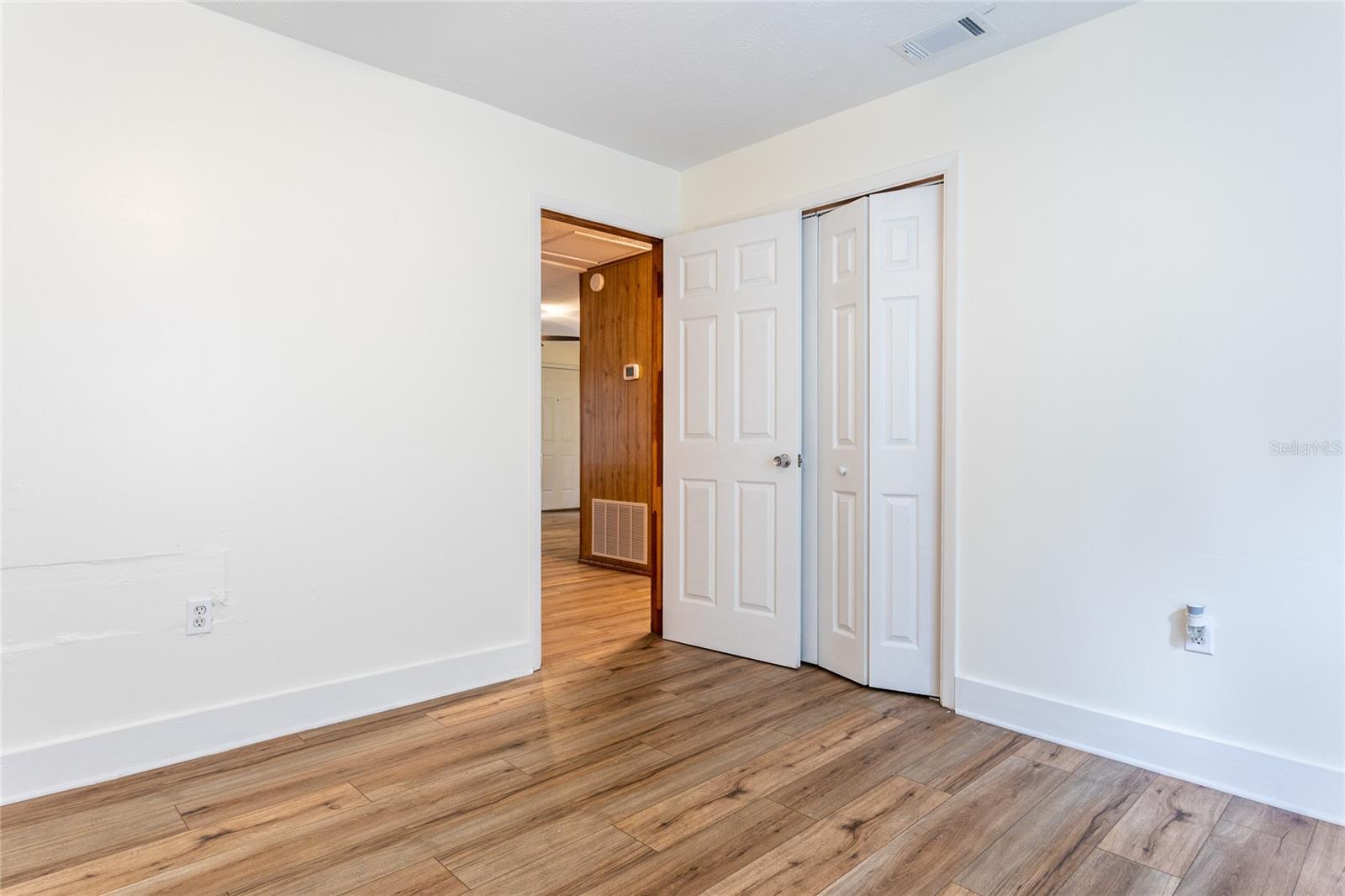 1111 NW 6TH AVE, GAINESVILLE, FL, 32601