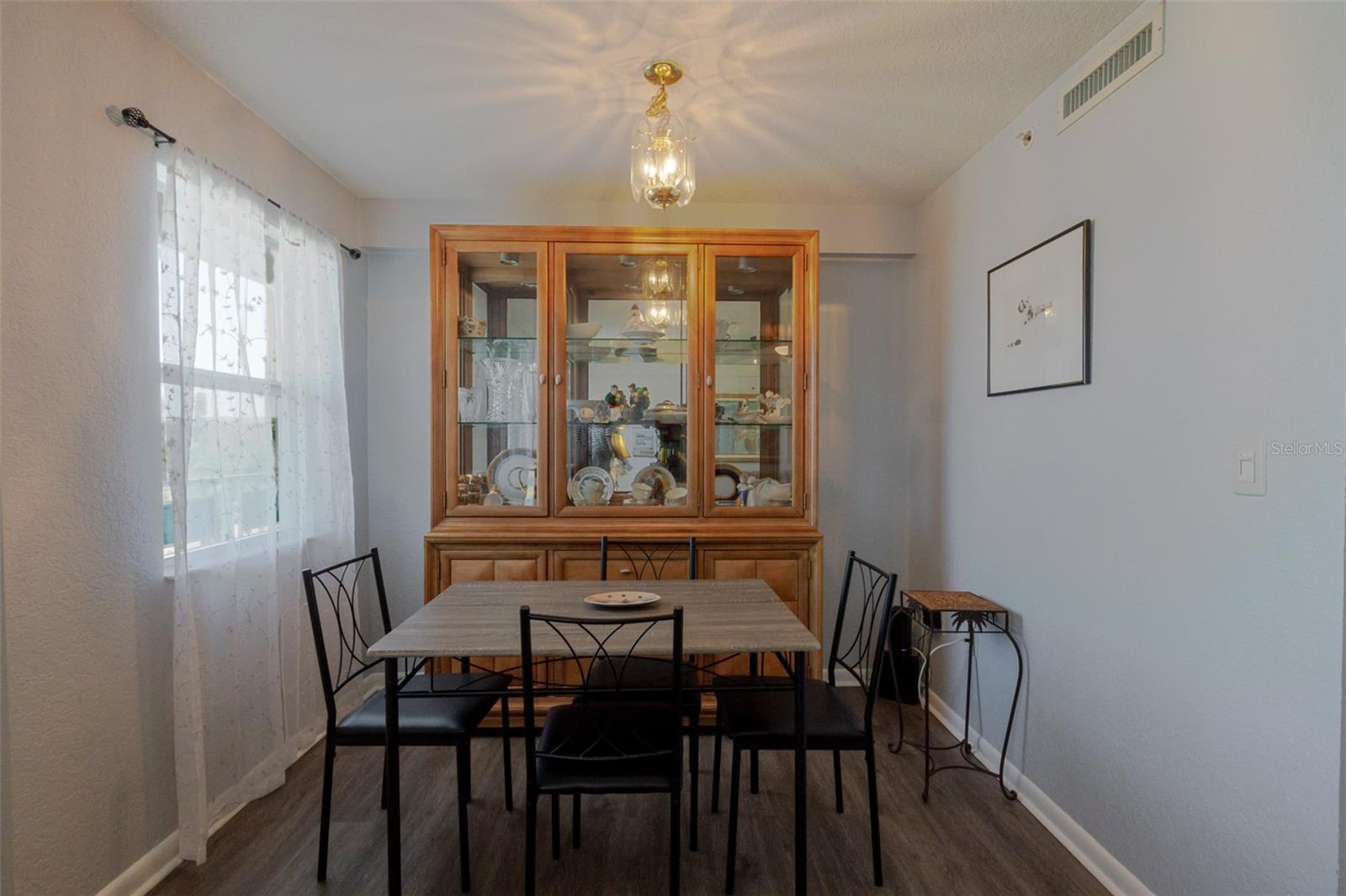 TB8376370 Property Photo