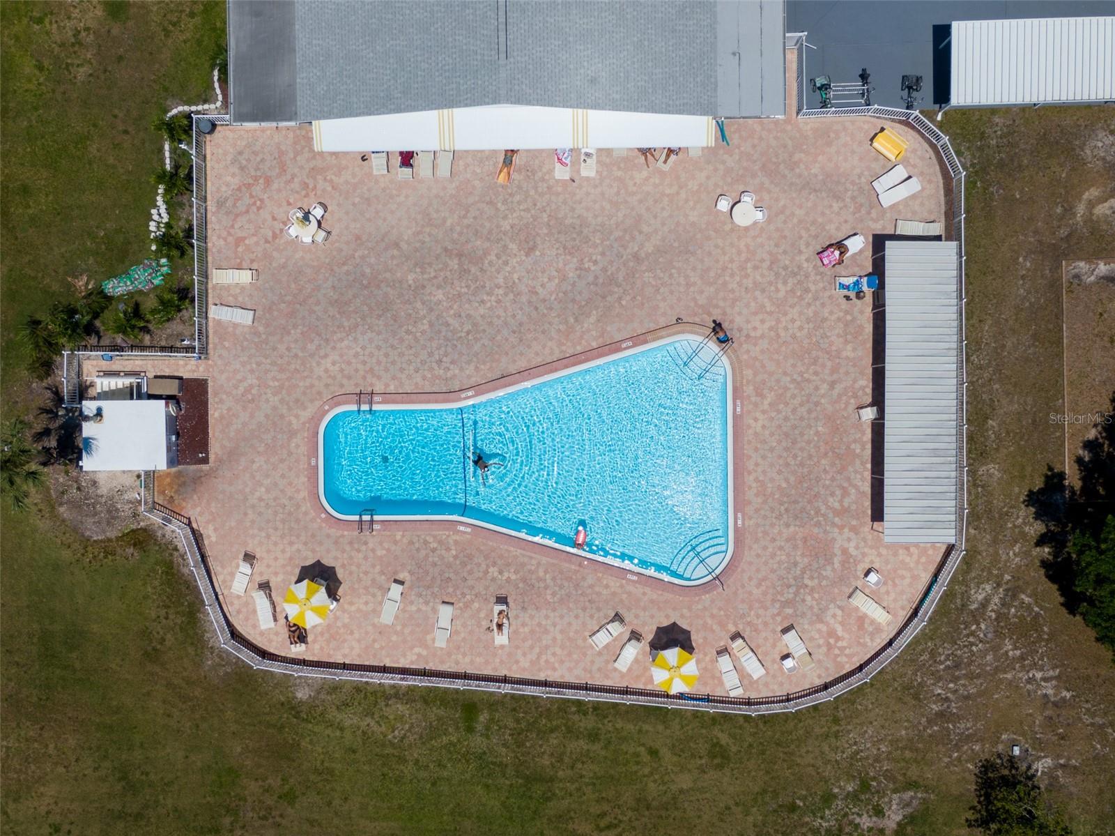 TB8376370 Property Photo