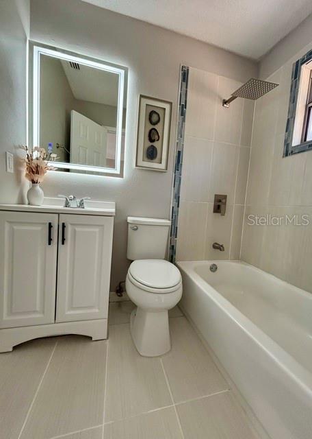 1051 E EUCLID AVE, DELAND, FL, 32724