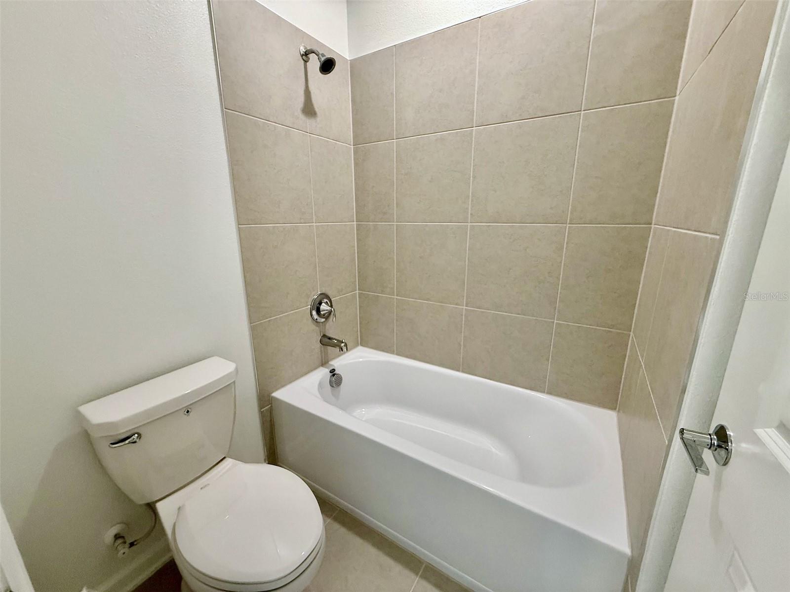 3246 ARMSTRONG AVE, CLERMONT, FL, 34714