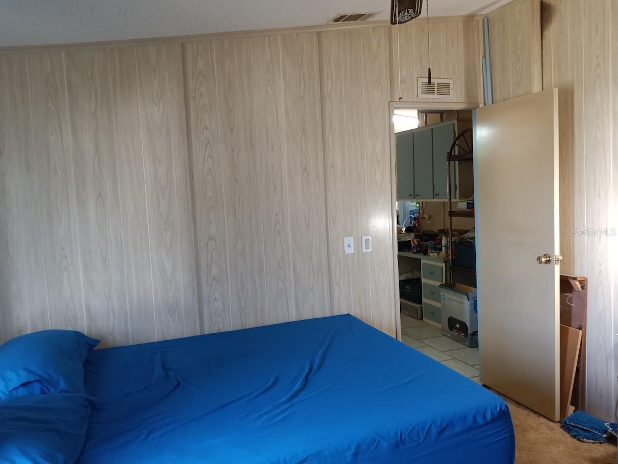 421 AVOCADO DR, BAREFOOT BAY, FL, 32976