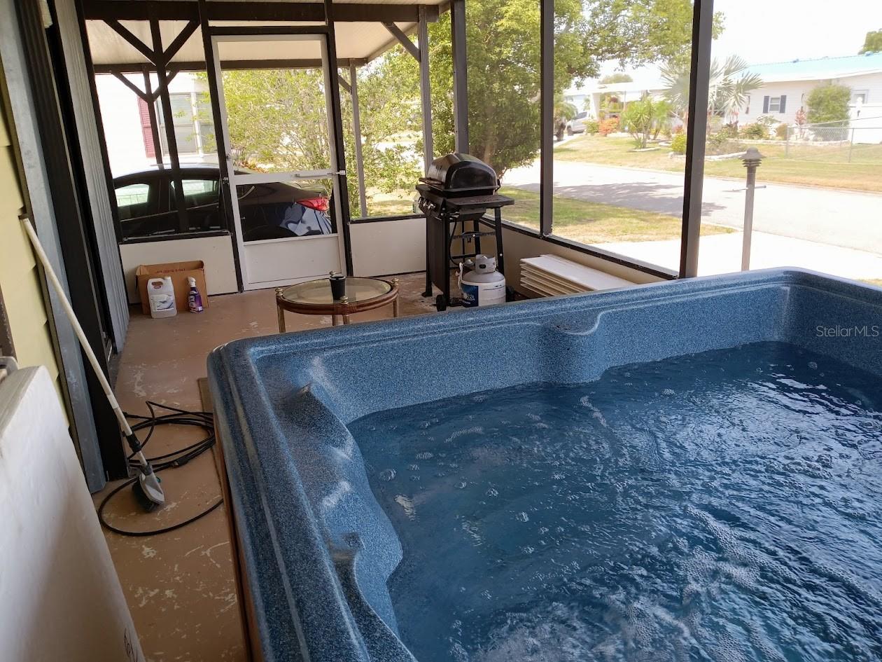 421 AVOCADO DR, BAREFOOT BAY, FL, 32976