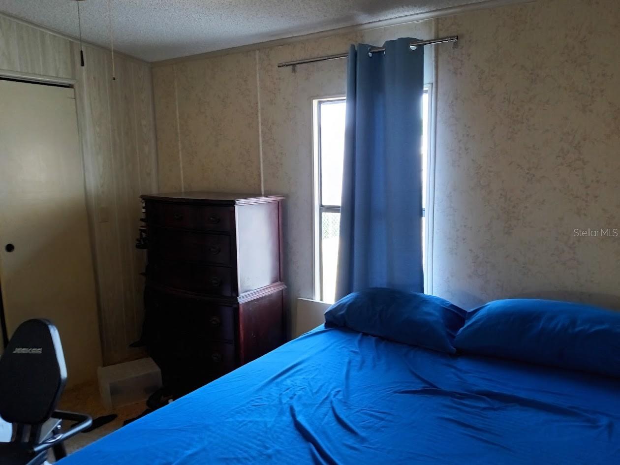 421 AVOCADO DR, BAREFOOT BAY, FL, 32976