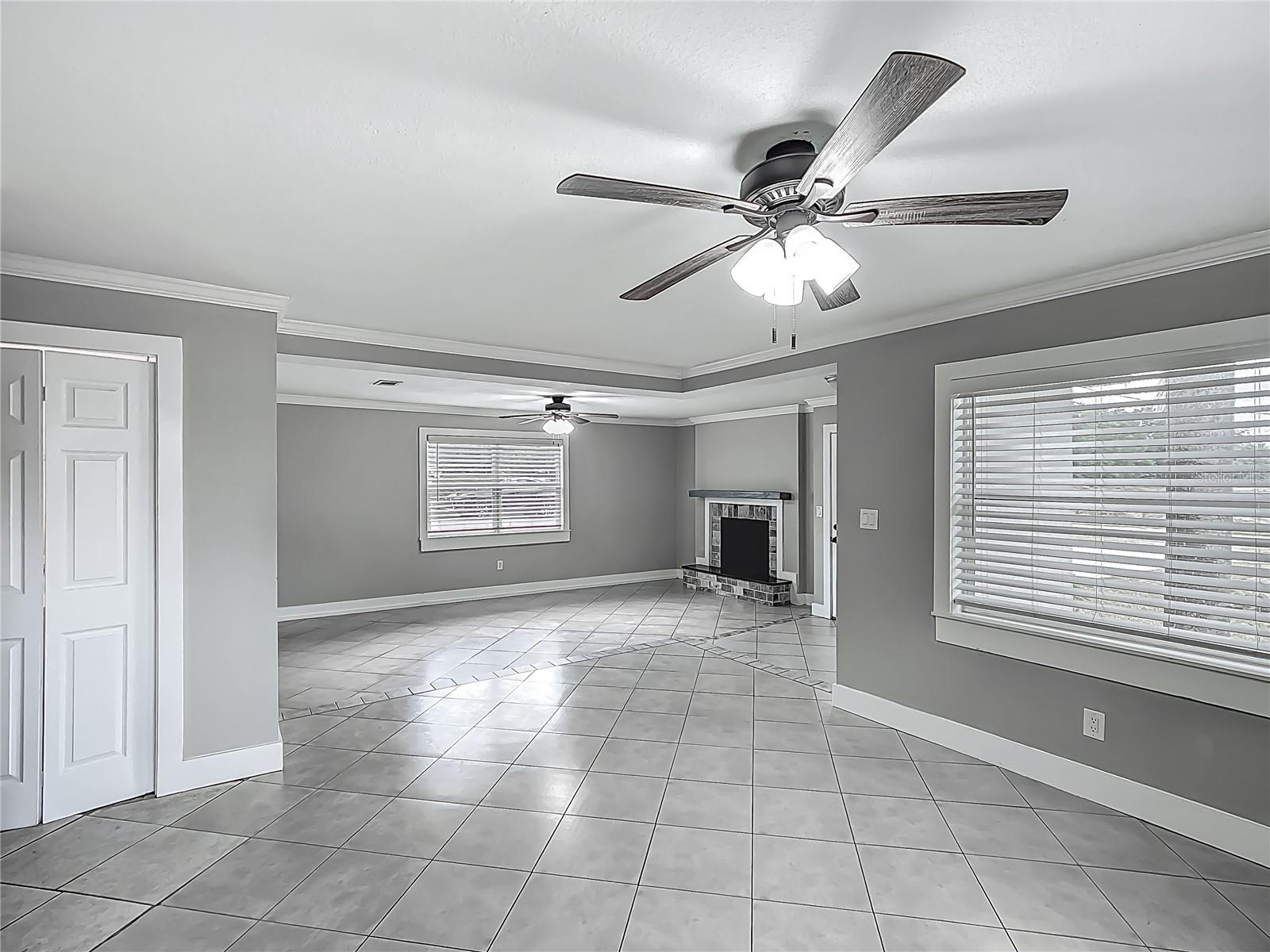 3702 W REYNOLDS ST, PLANT CITY, FL, 33563