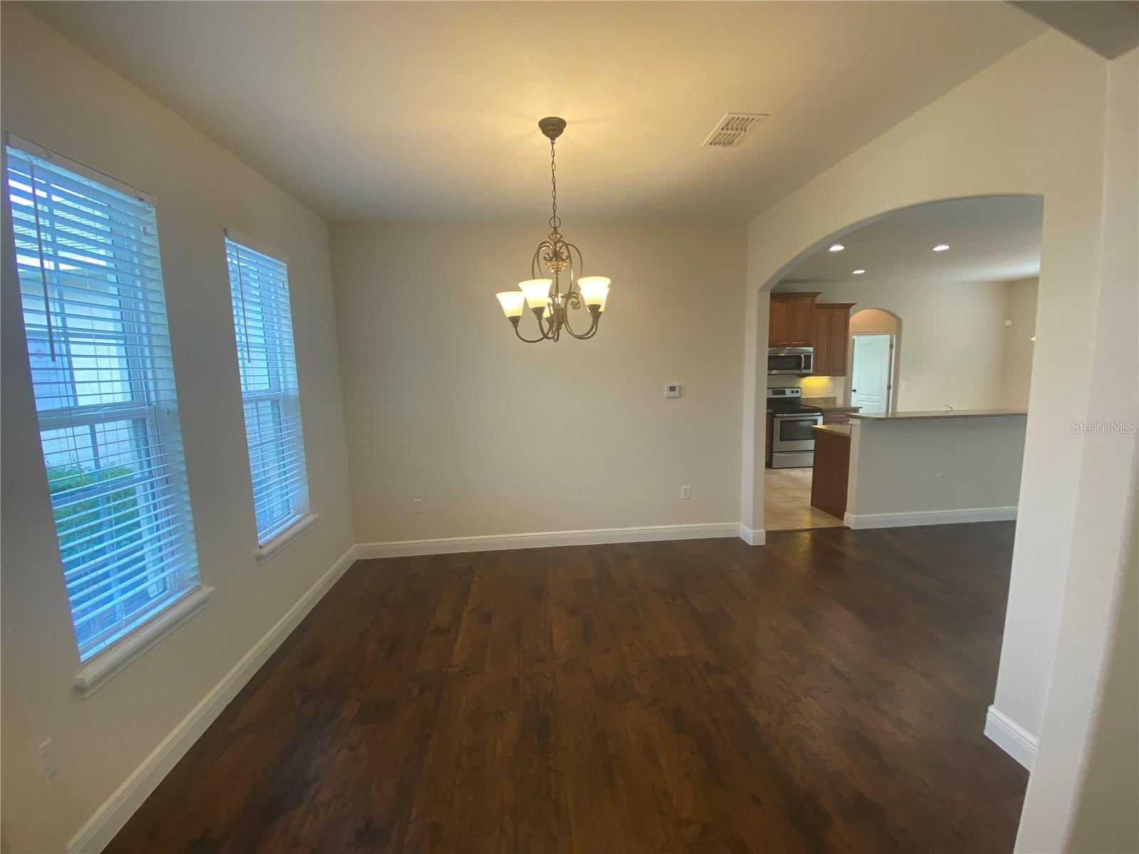 33907 EMERALD POND LOOP, LEESBURG, FL, 34788