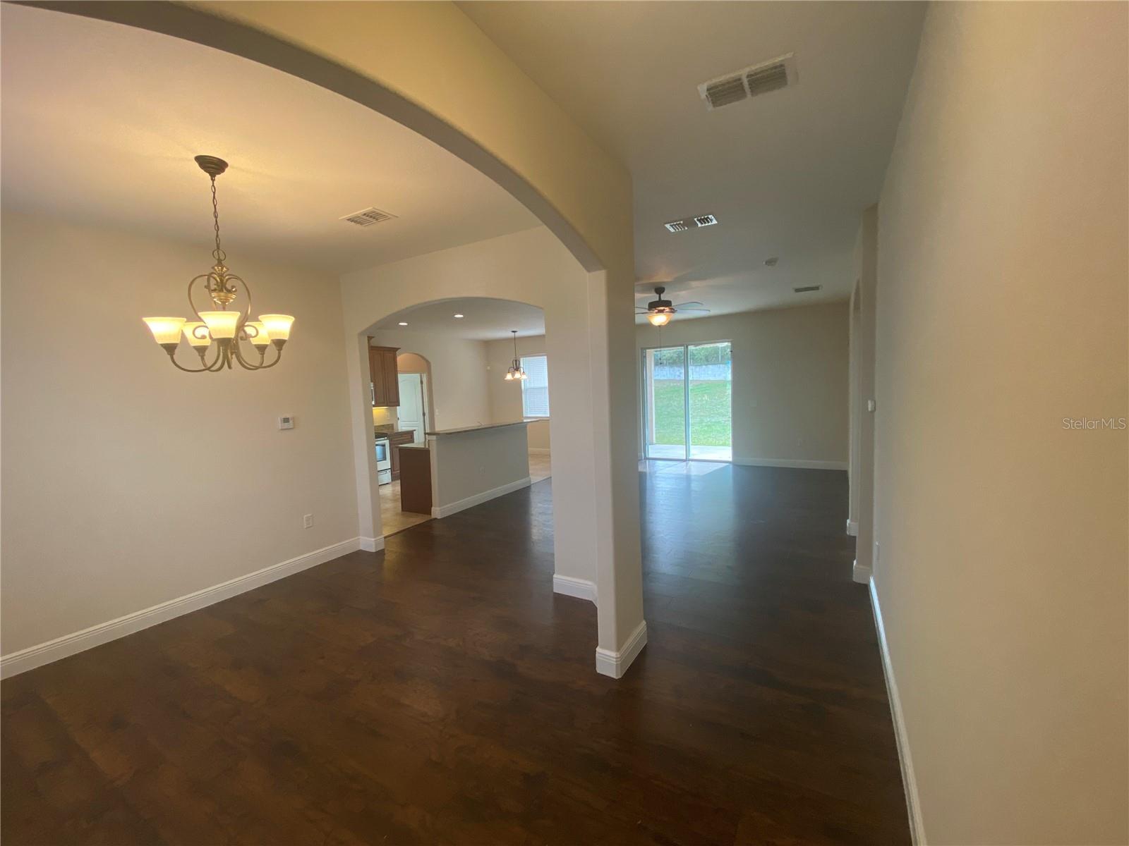 33907 EMERALD POND LOOP, LEESBURG, FL, 34788