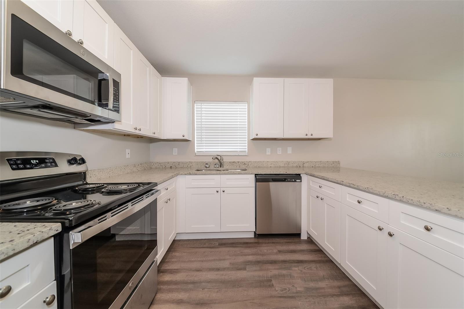 2715 4TH AVE E, PALMETTO, FL, 34221