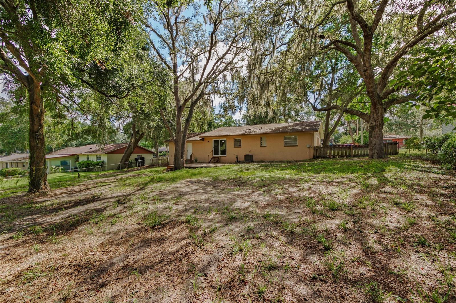 36119 HICKORY ST, FRUITLAND PARK, FL, 34731
