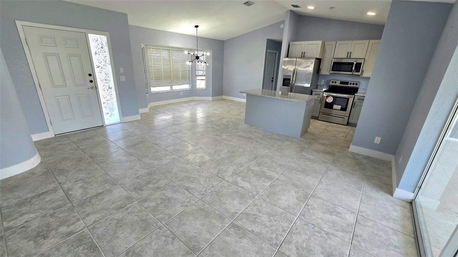 18519 ALPHONSE CIR, PORT CHARLOTTE, FL, 33948