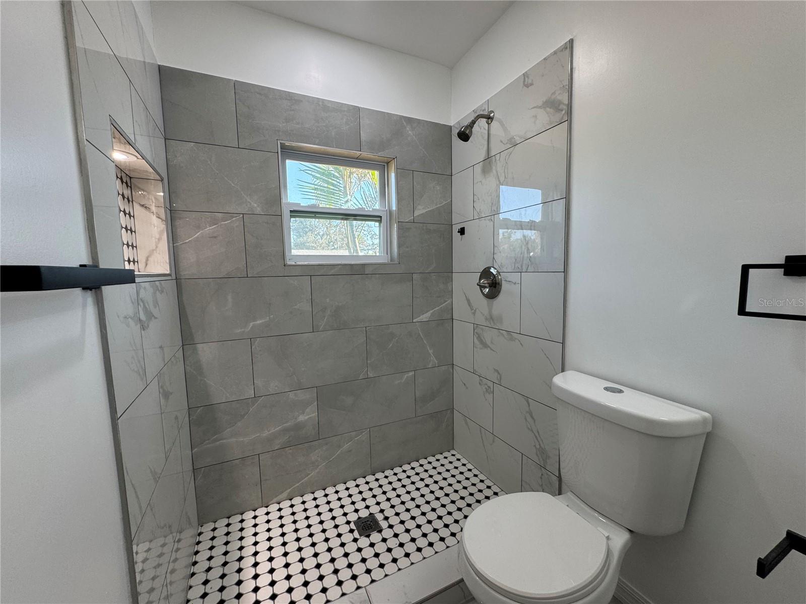 426 MAGNOLIA RD, VENICE, FL, 34293