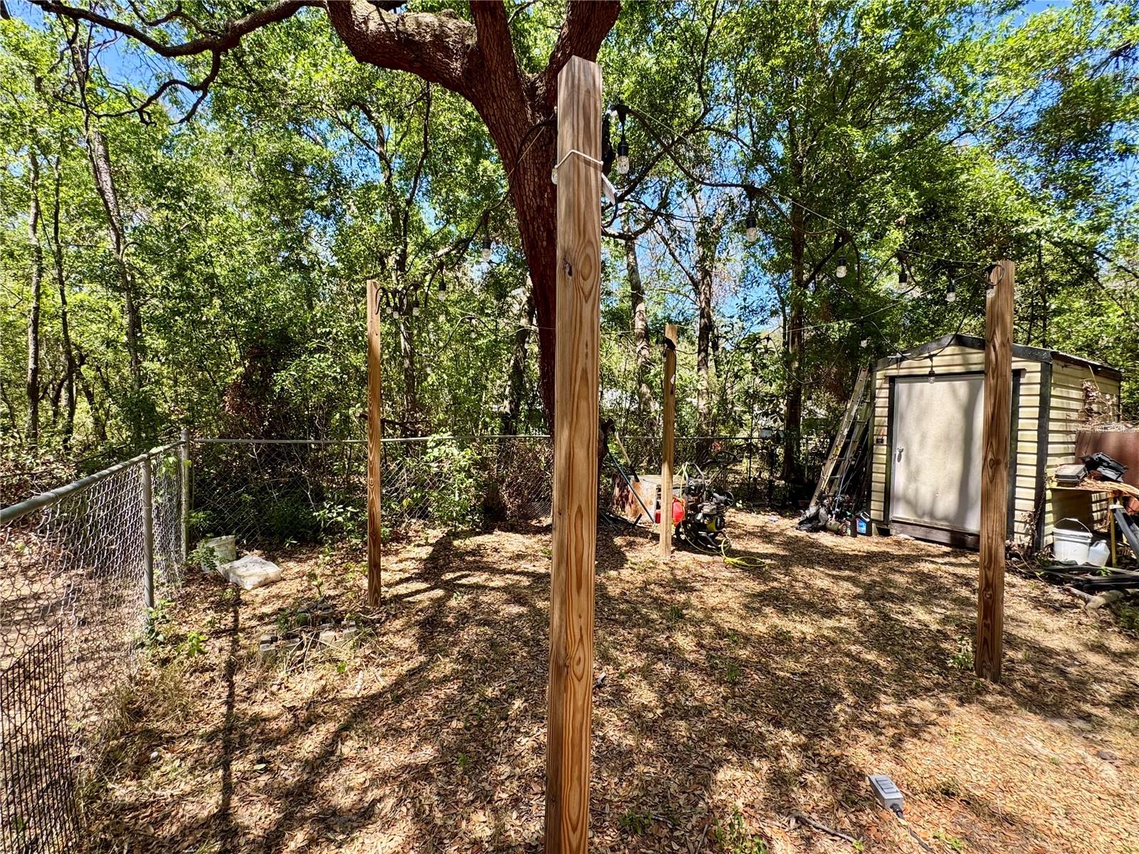 40226 PALM ST, LADY LAKE, FL, 32159