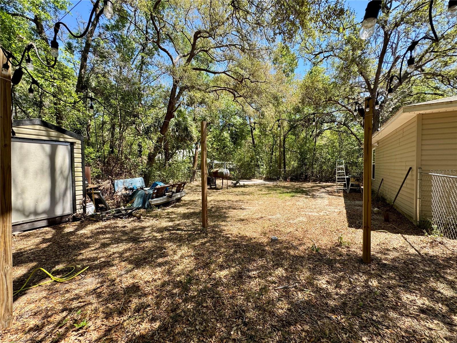 40226 PALM ST, LADY LAKE, FL, 32159