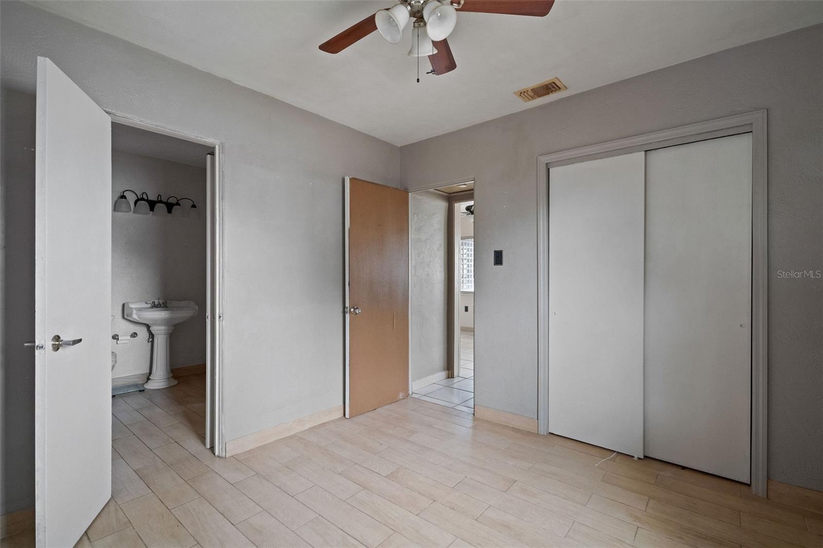 7141 56TH ST N, PINELLAS PARK, FL, 33781